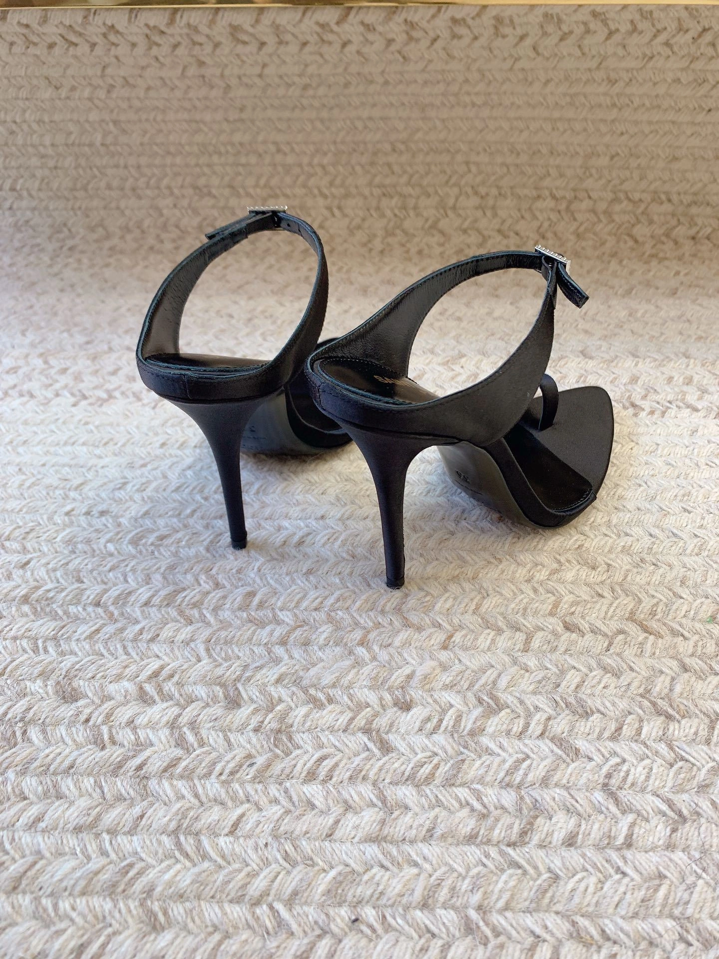 COCO--- Yv5s 7421789QN004035 Heel height：10CM item:D-X062E2021W