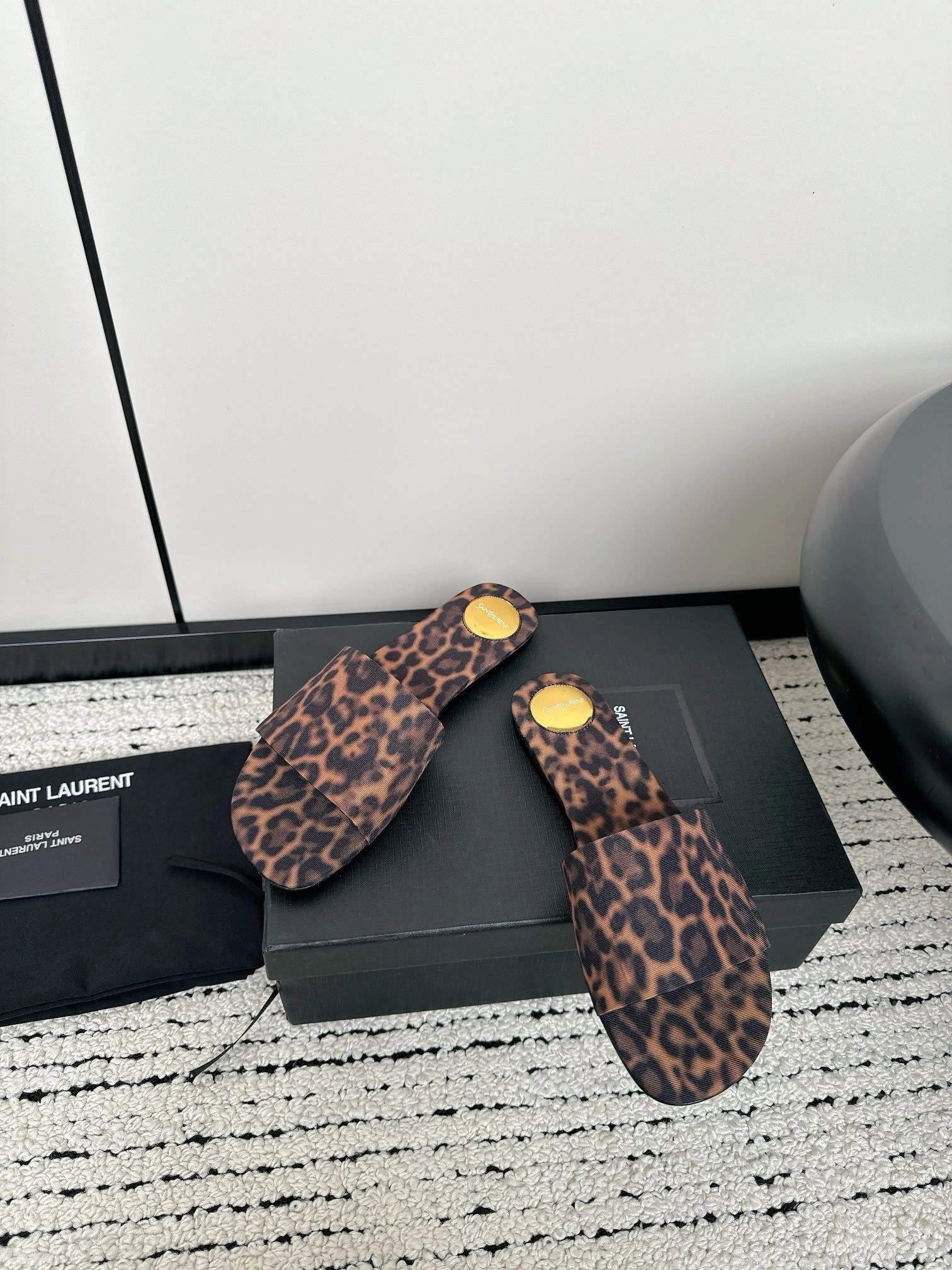 COCO--- Yv5s 776066AAC4B2094 cowhide sheepskin item:D-X062E2023W