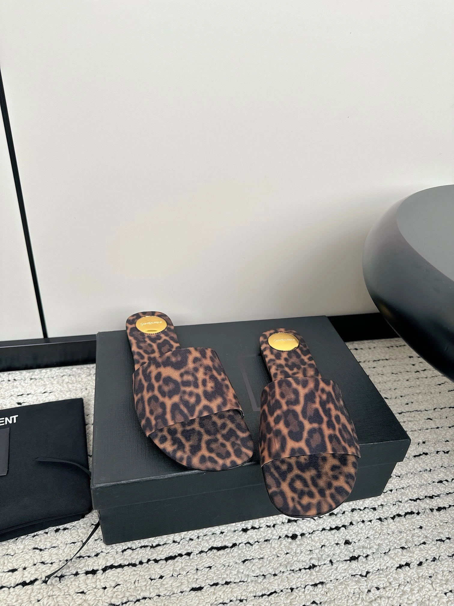 COCO--- Yv5s 776066AAC4B2094 cowhide sheepskin item:D-X062E2023W