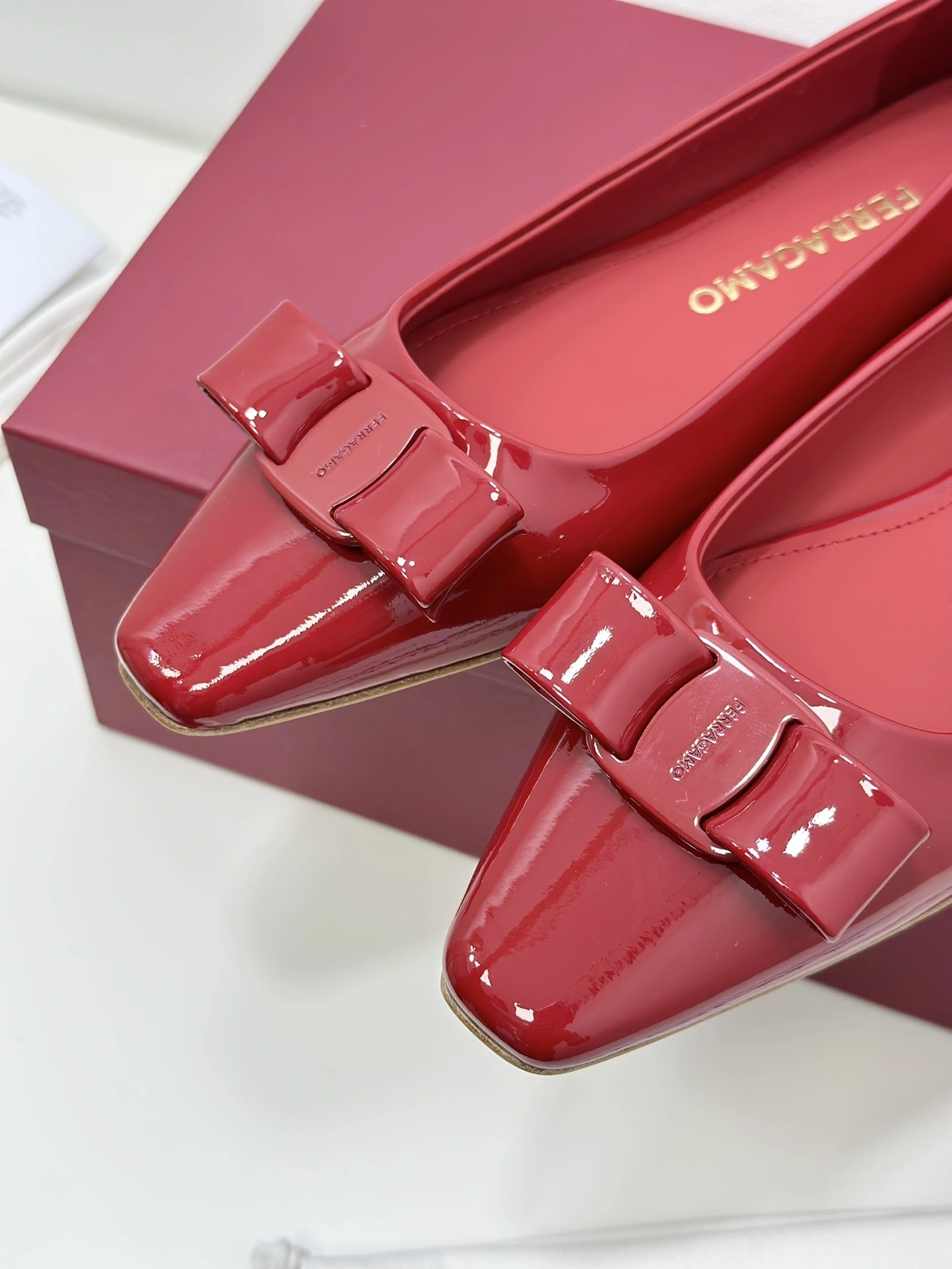 COCO-- 01E982 076371 item:D-X158A1229