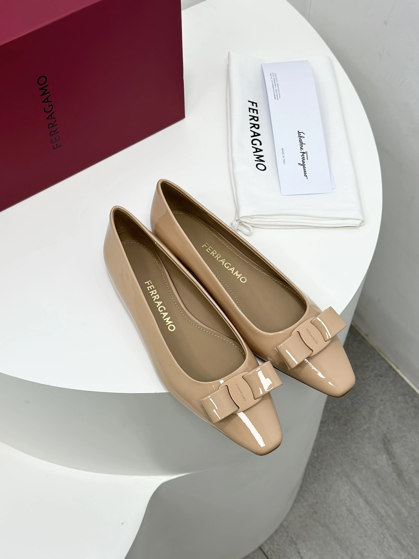 COCO-- 01E982 765755 item:D-X158A1230