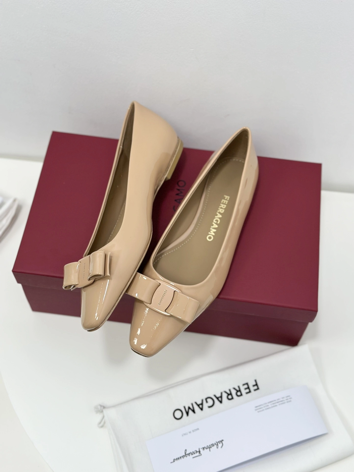 COCO-- 01E982 765755 item:D-X158A1230