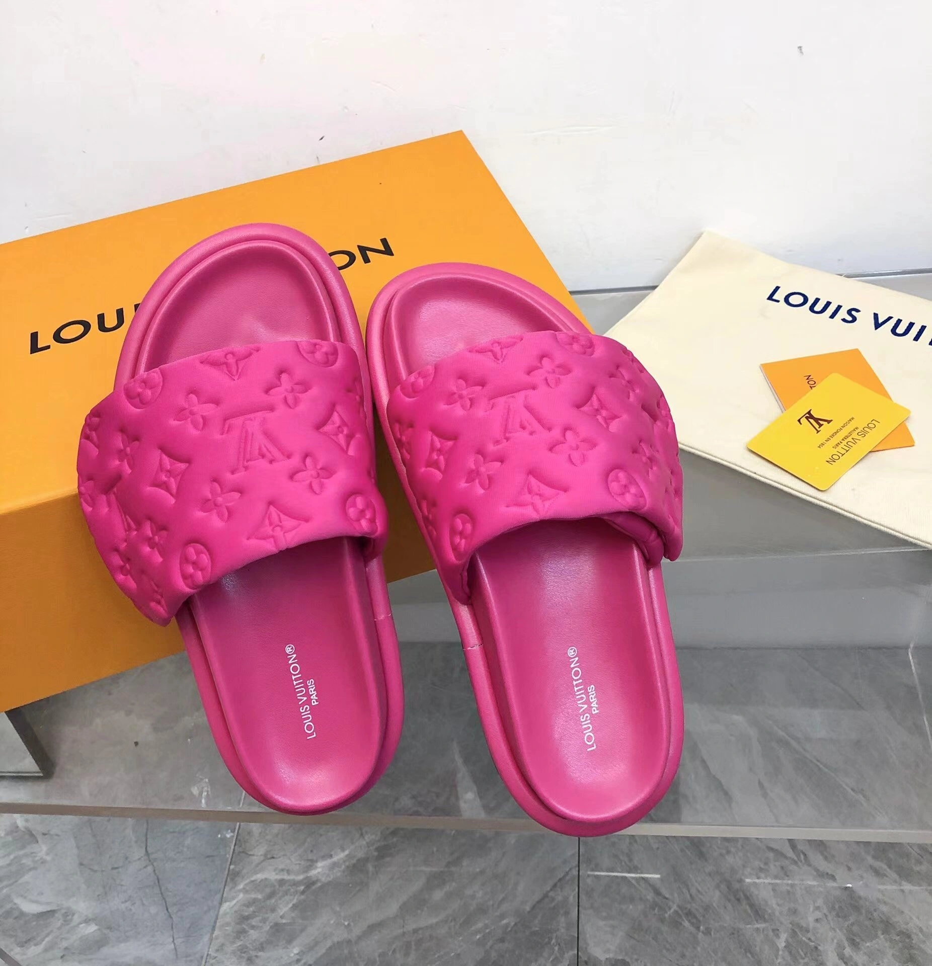 COCO-- 1AA1DP sheepskin item:D-X158M1119