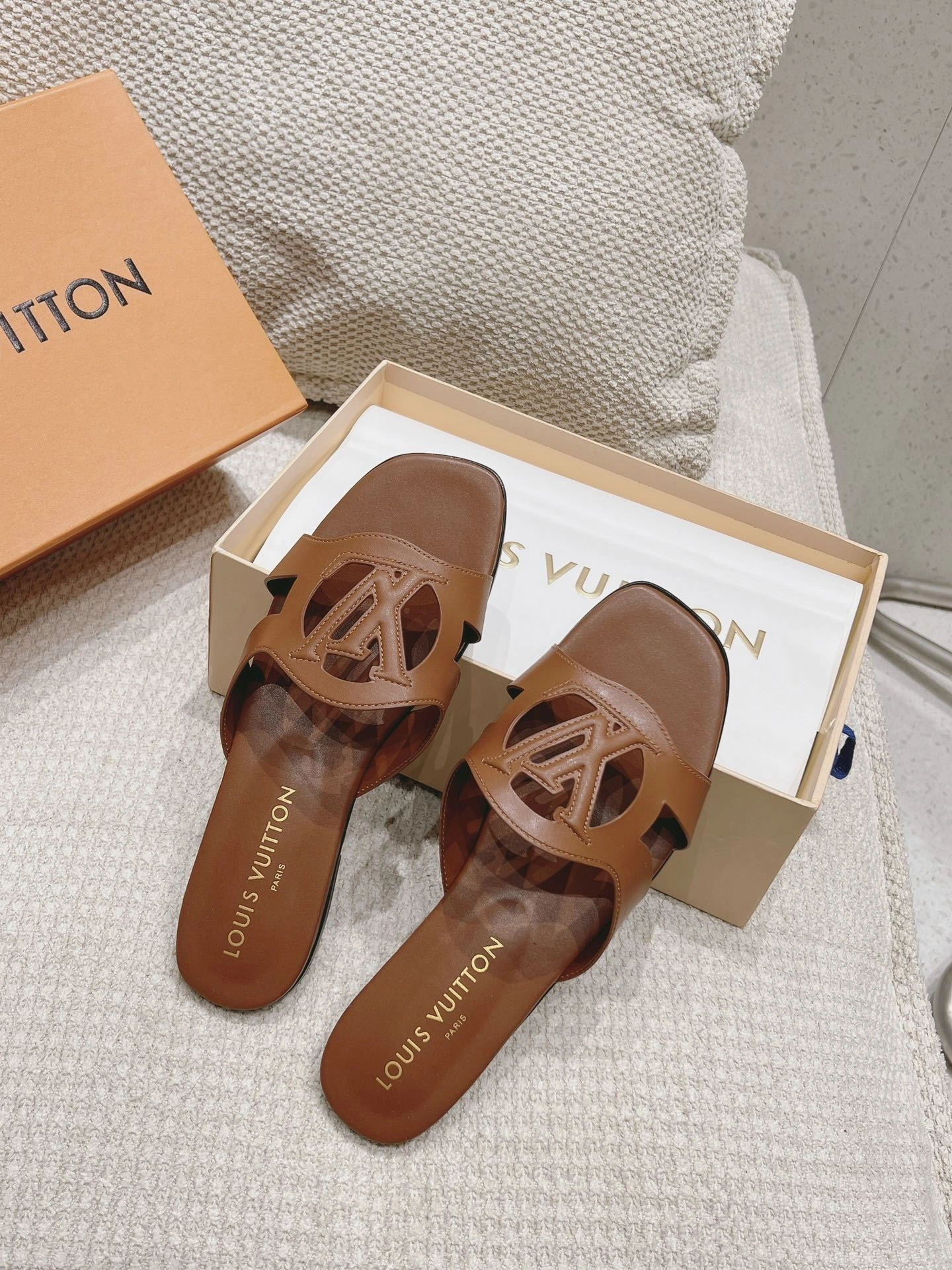 COCO-- 1ABP1L cowhide sheepskin item:D-X158D1034
