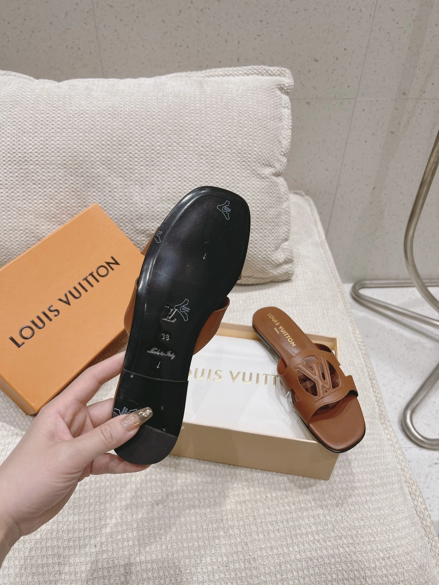 COCO-- 1ABP1L cowhide sheepskin item:D-X158D1034