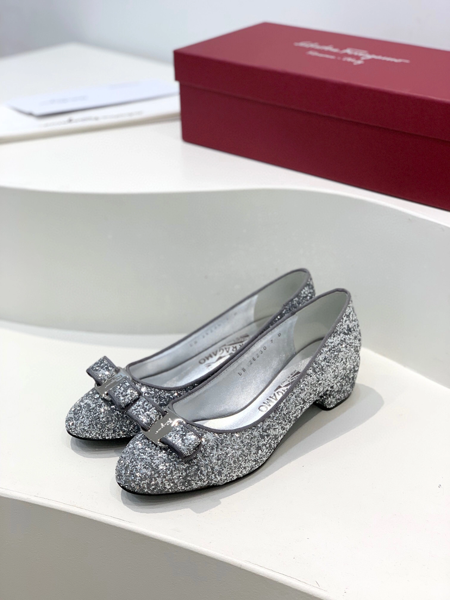 COCO-- 1cm，4cm Heel height item: B-XB-X158J2166