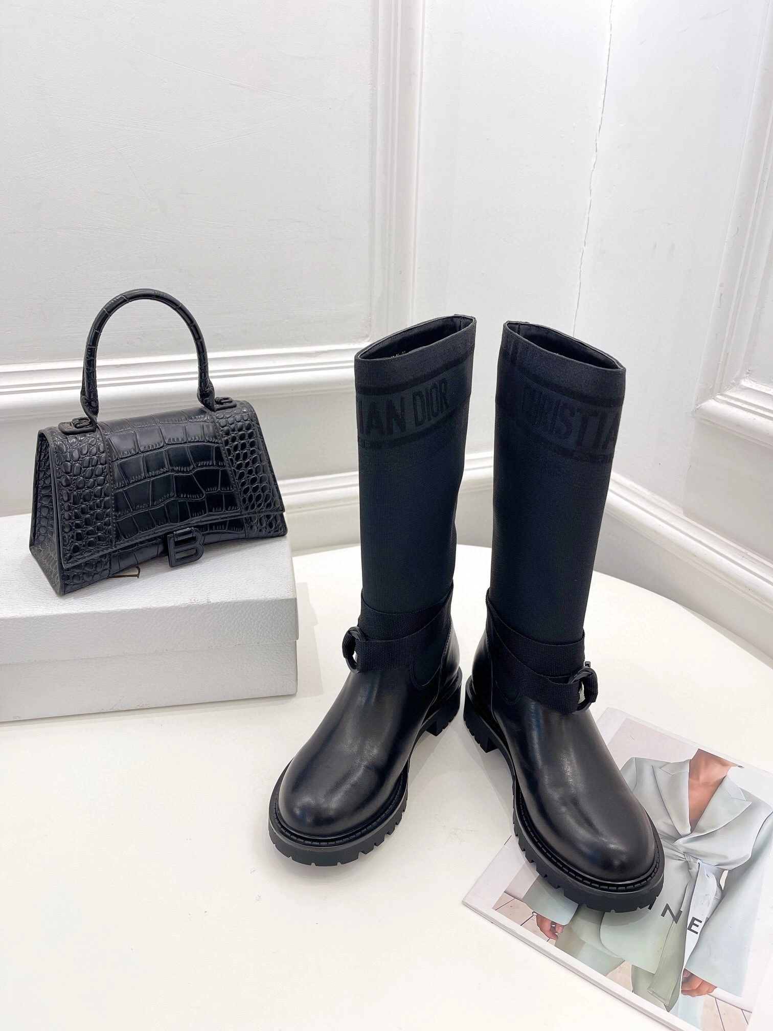 COCO-- 2022 ˢˢ KCI611SCN_S20X Calfskin item: B-X150J2110