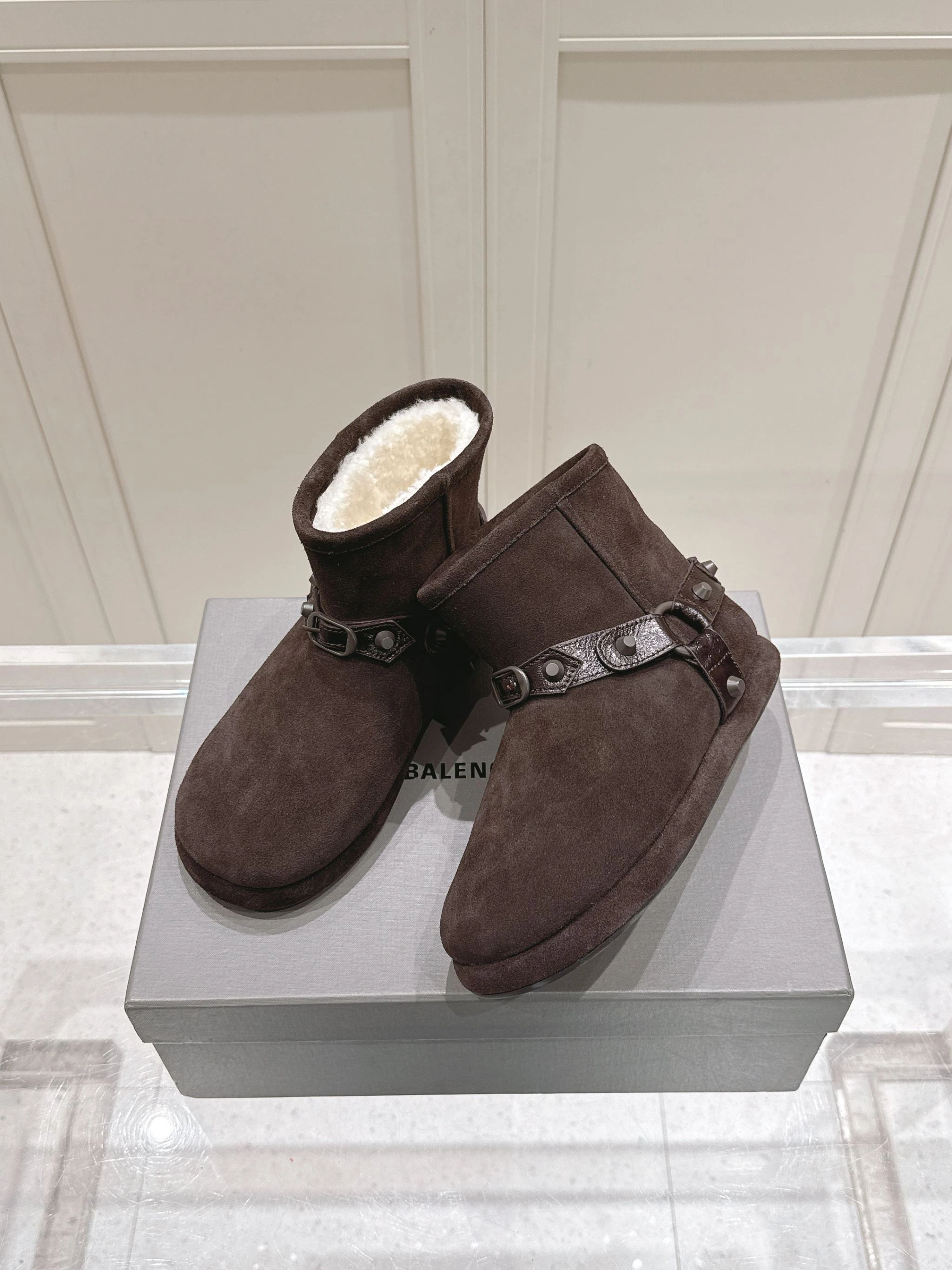 COCO-- 218593i161 845895WBFC32891 wool item:E-X000J3028T