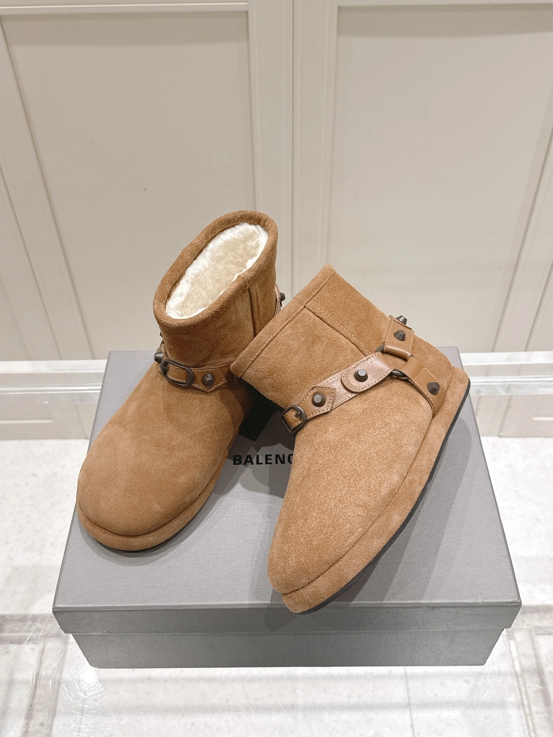 COCO-- 218593i161 845895WBFC39318 wool item:E-X000J3029T