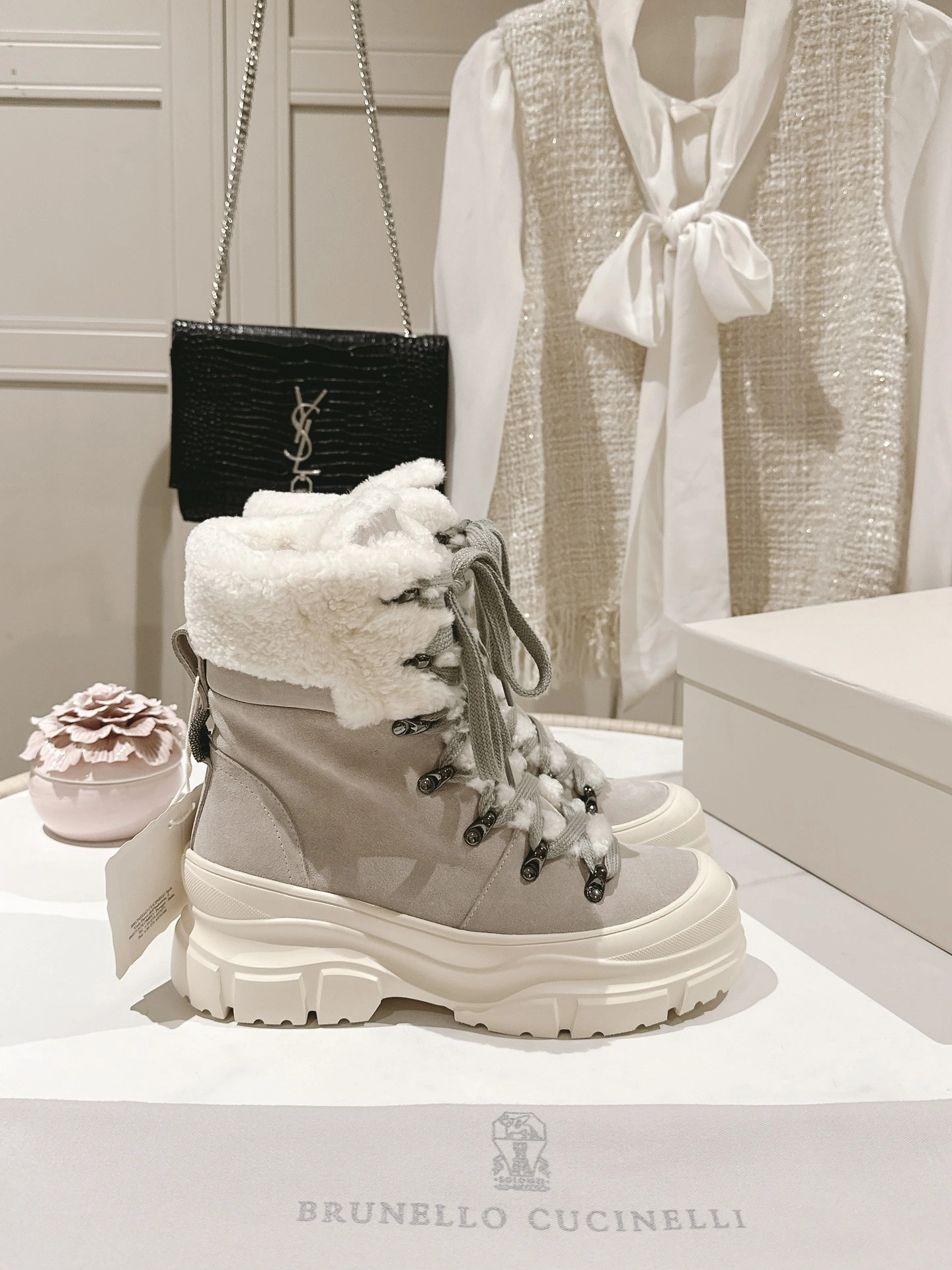 &COCO-- 2ru9588o MZSFG2832C9593 cowhide wool item:D-X062L1049