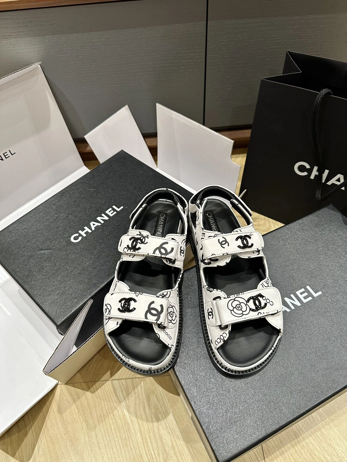 COCO-- 3h1958 Calfskin item:D-X03E2170