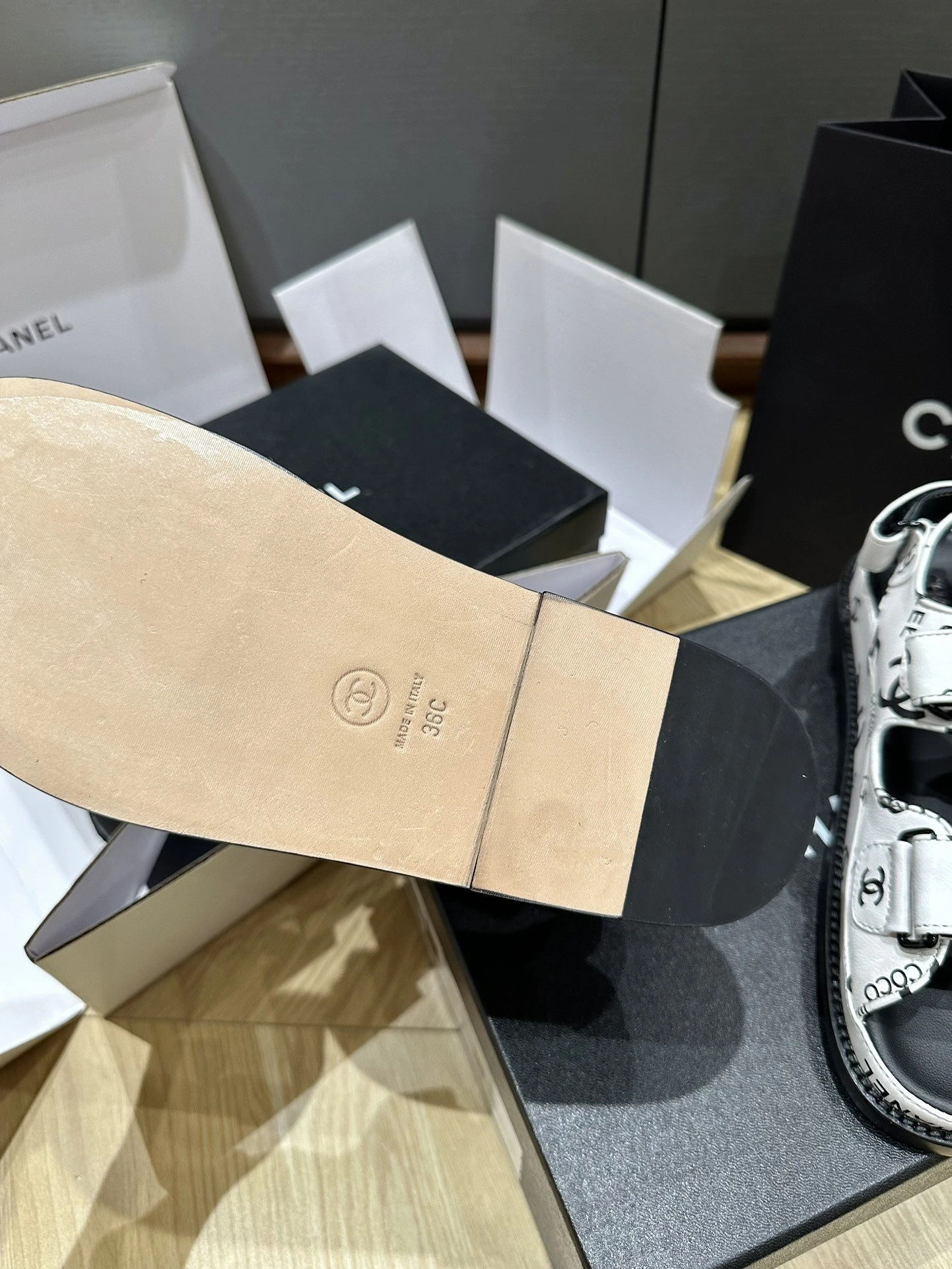 COCO-- 3h1958 Calfskin item:D-X03E2170