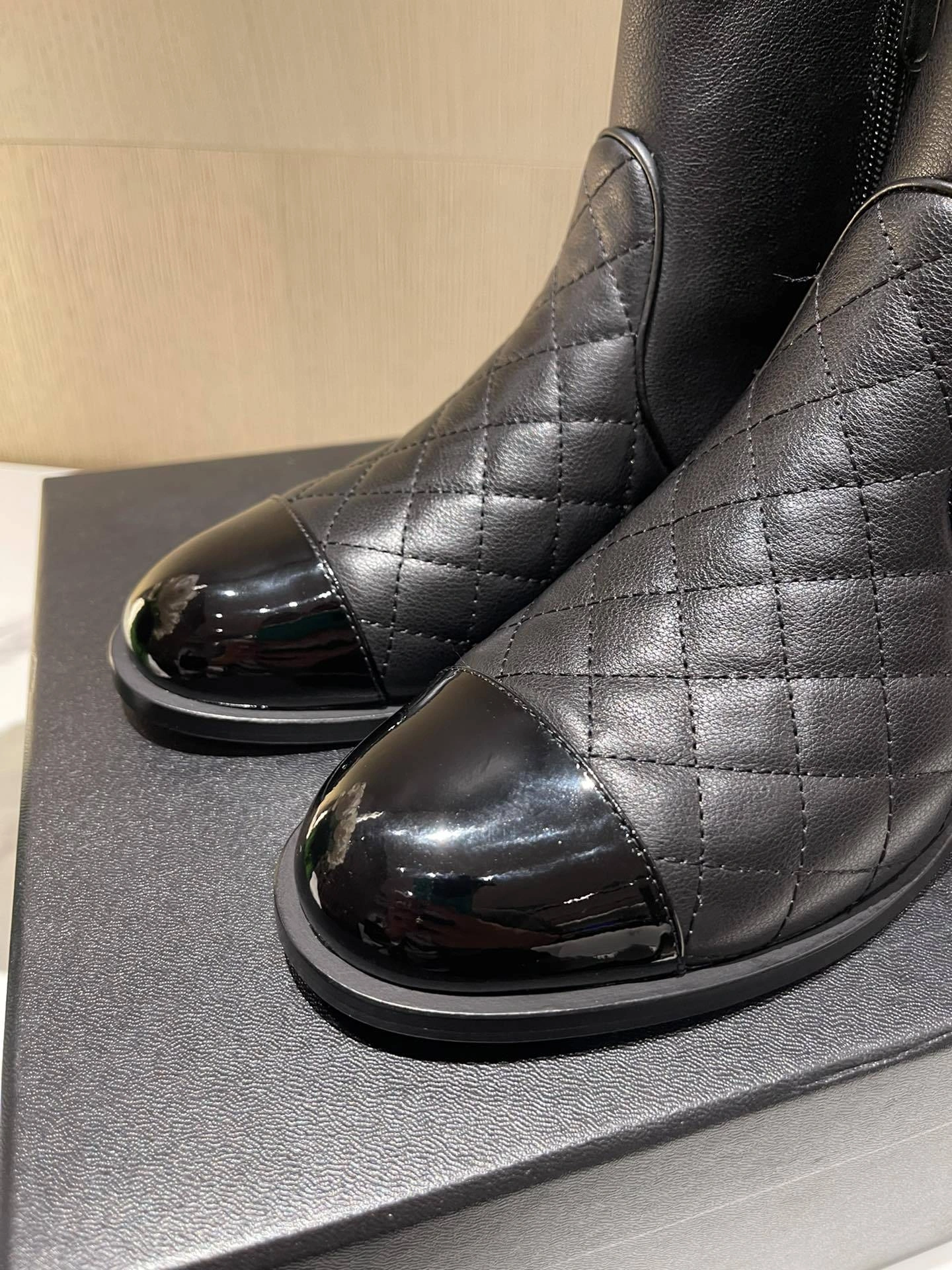 COCO-- 3h1958 G36763 Y55020 94305 Heel height：5CM item:E-X003J3021T