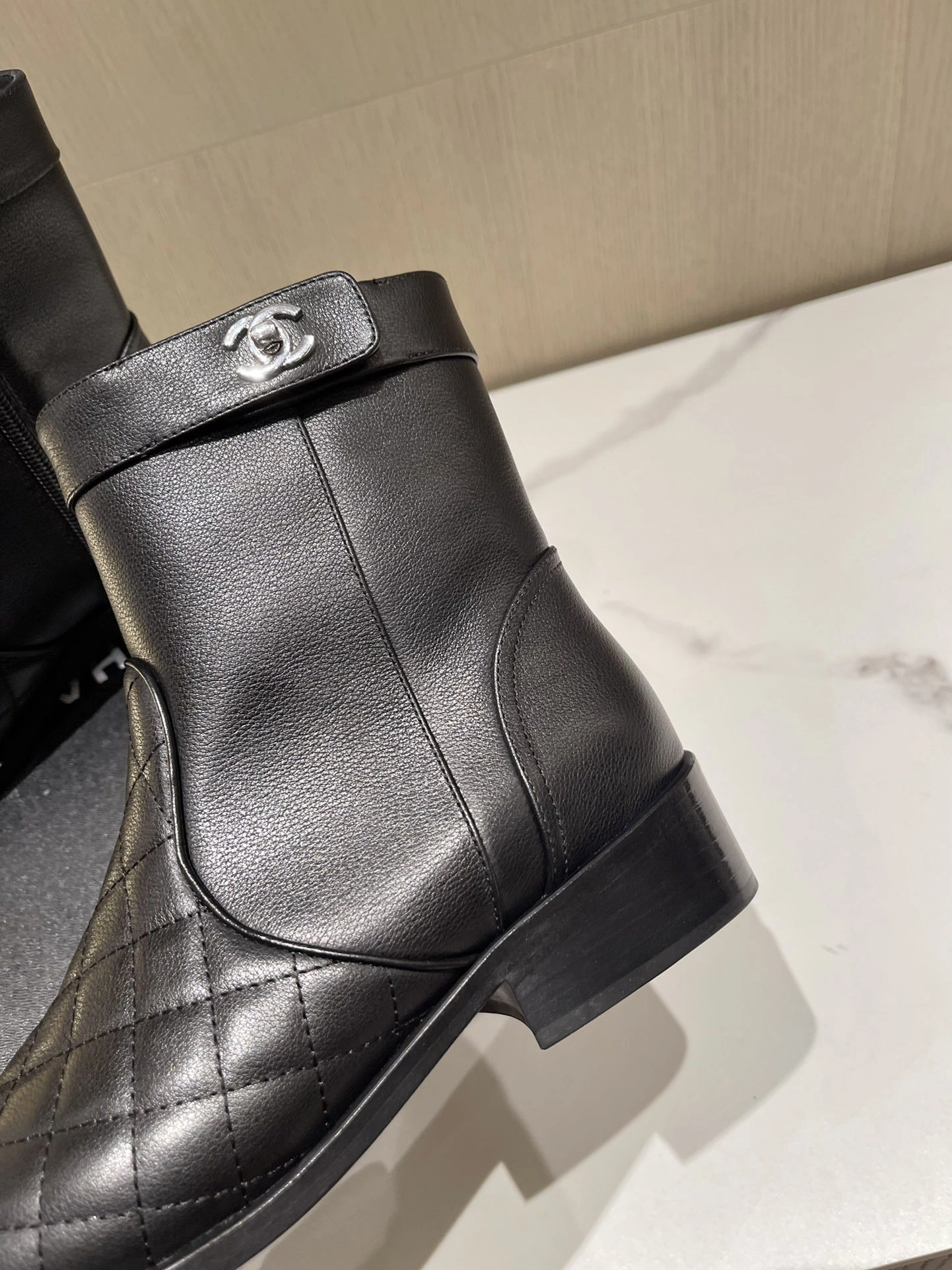 COCO-- 3h1958 G36763 Y55020 94305 Heel height：5CM item:E-X003J3021T