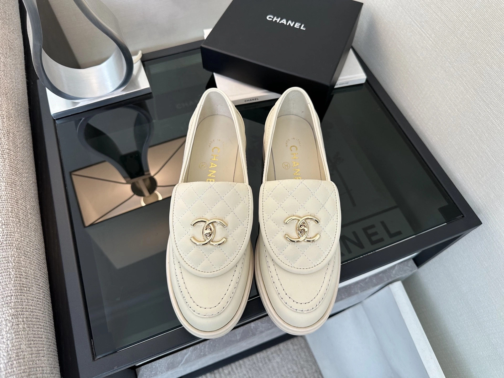 COCO-- 3h1958 G45474 B20236 U0292 Calfskin item:E-X230F2615