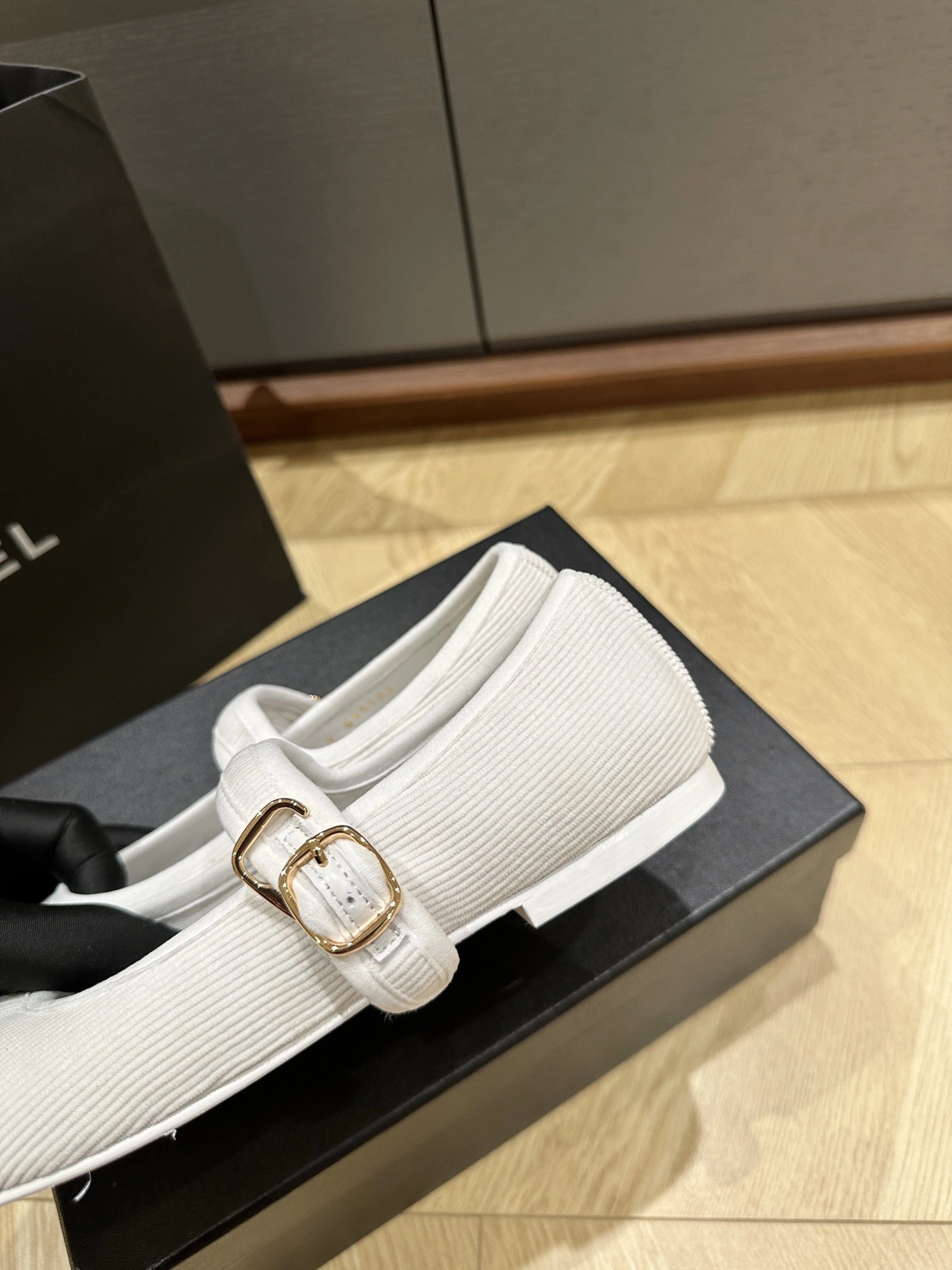 COCO-- 3h1958 G45503 B16406 NX269 sheepskin item:D-X03E2183