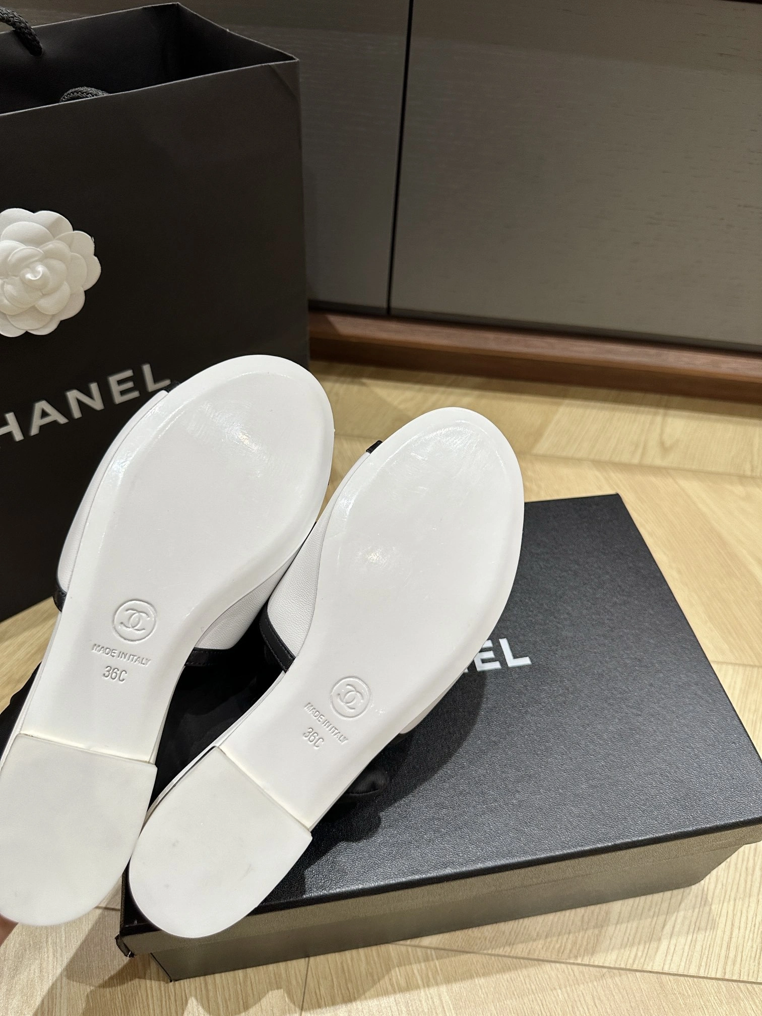 COCO-- 3h1958 G45692 B16597 NX840 sheepskin item:D-X03E2167