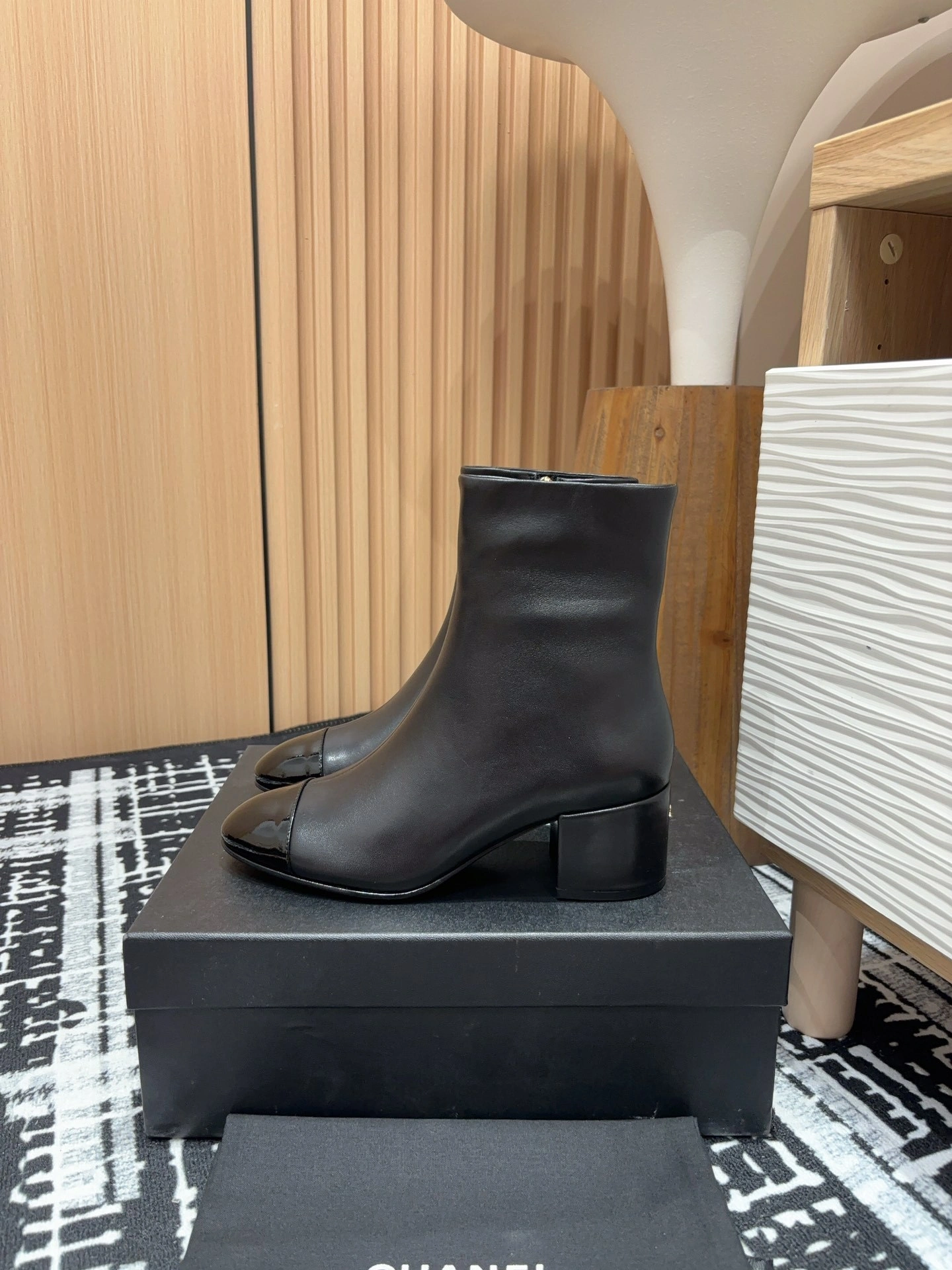 COCO-- 3h1958 G45808 B17311 94305 Heel height：5CM sheepskin item:D-X000J1230