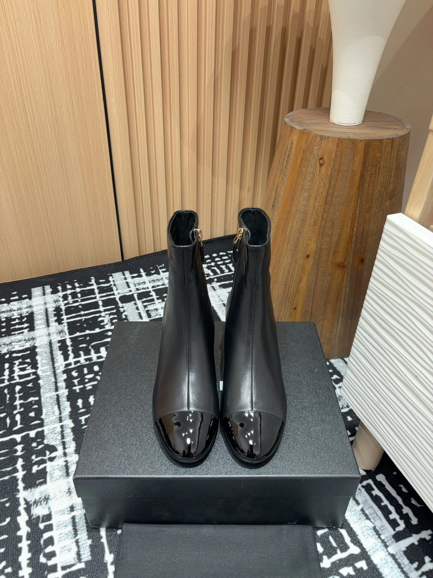COCO-- 3h1958 G45808 B17311 94305 Heel height：5CM sheepskin item:D-X000J1230
