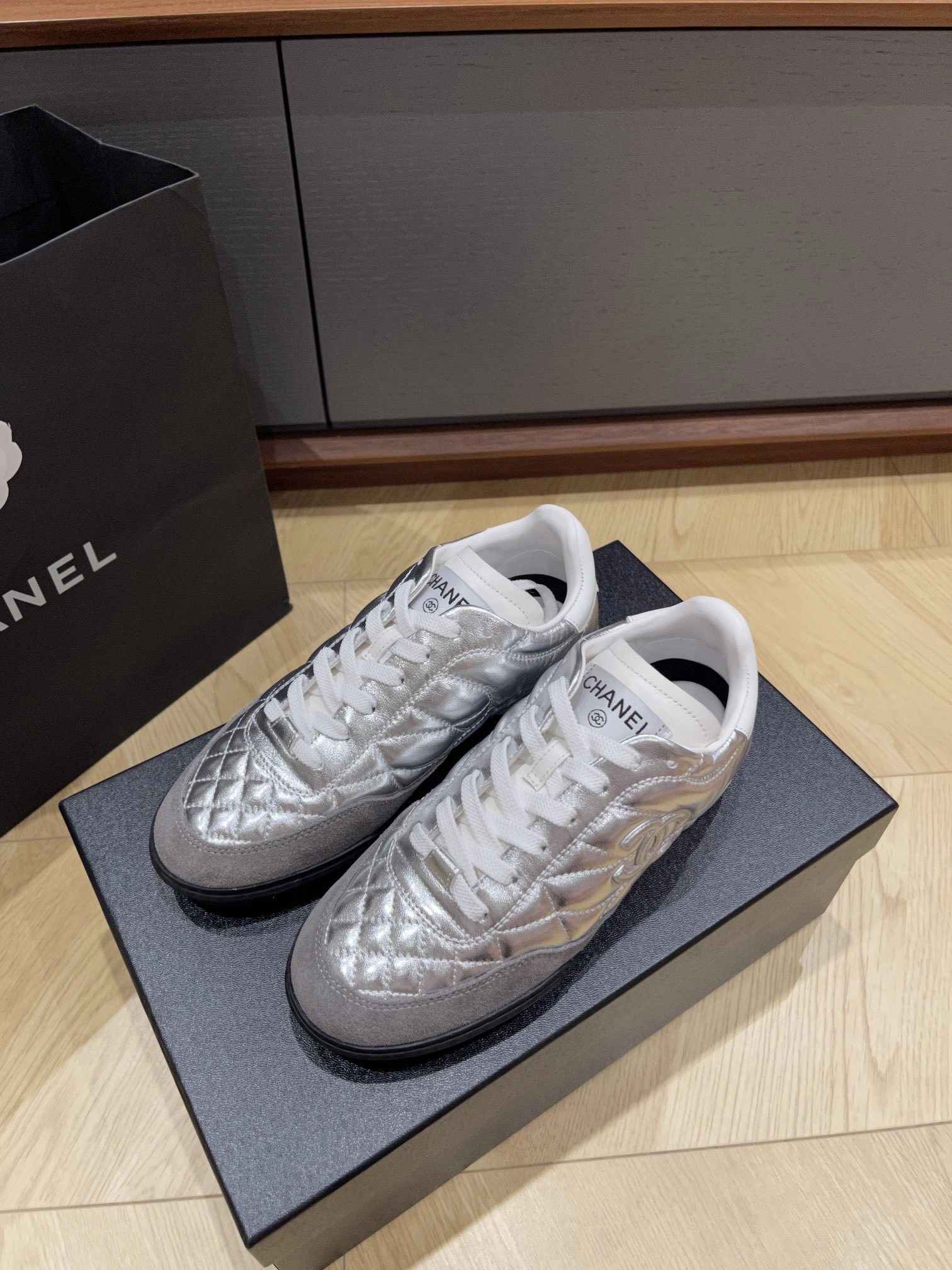 COCO-- 3h1958 G45839-B17445-NZB00 sheepskin item:E-X003L1117B