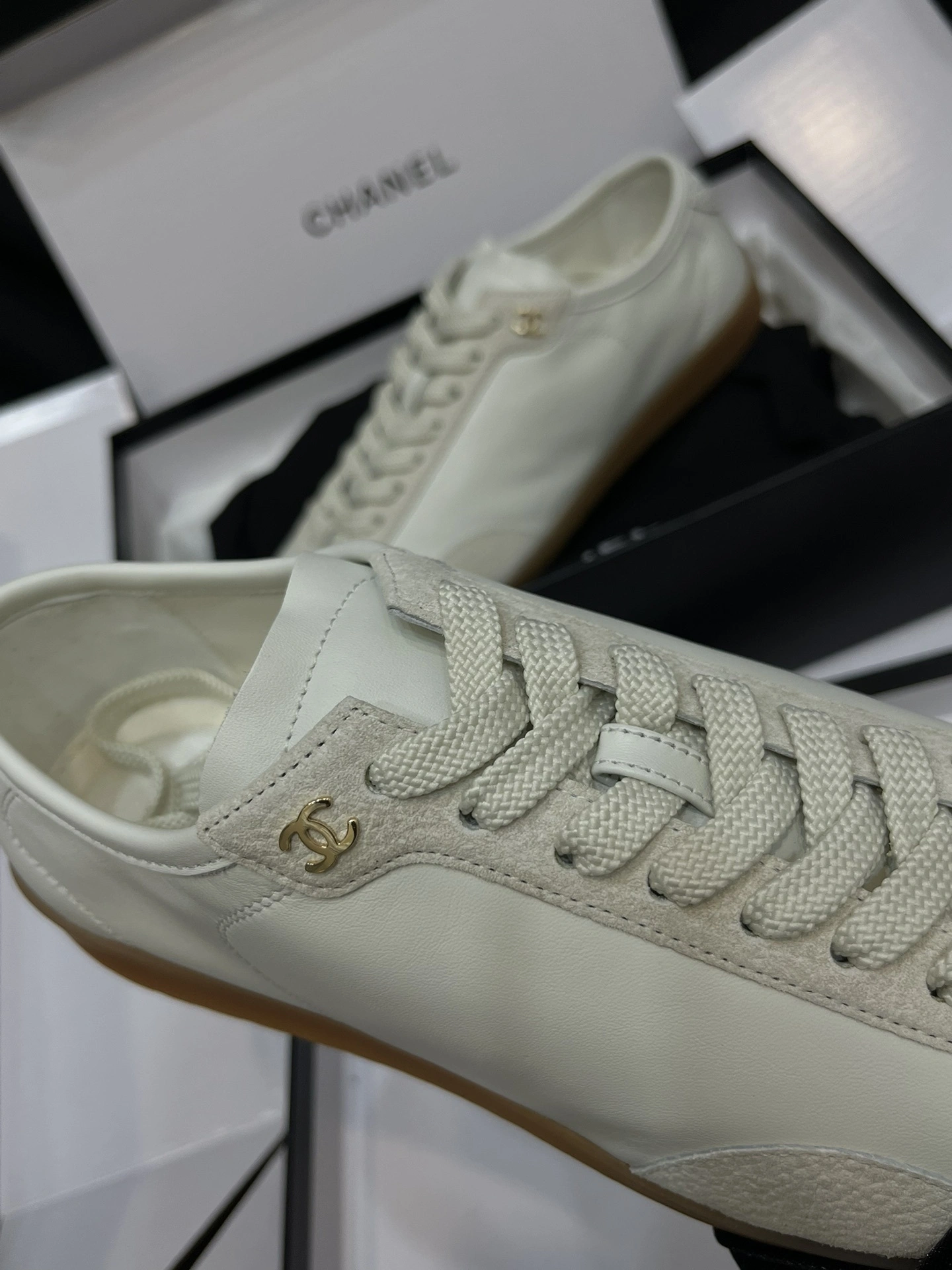 COCO-- 3h1958 G45846 B17469 NZB38 cowhide sheepskin item:E-X062D4107