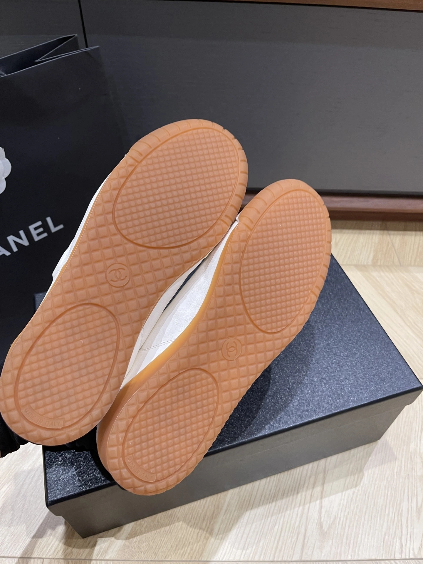 COCO-- 3h1958 G45996 B18053 NZS39 sheepskin item:E-X003L1111B