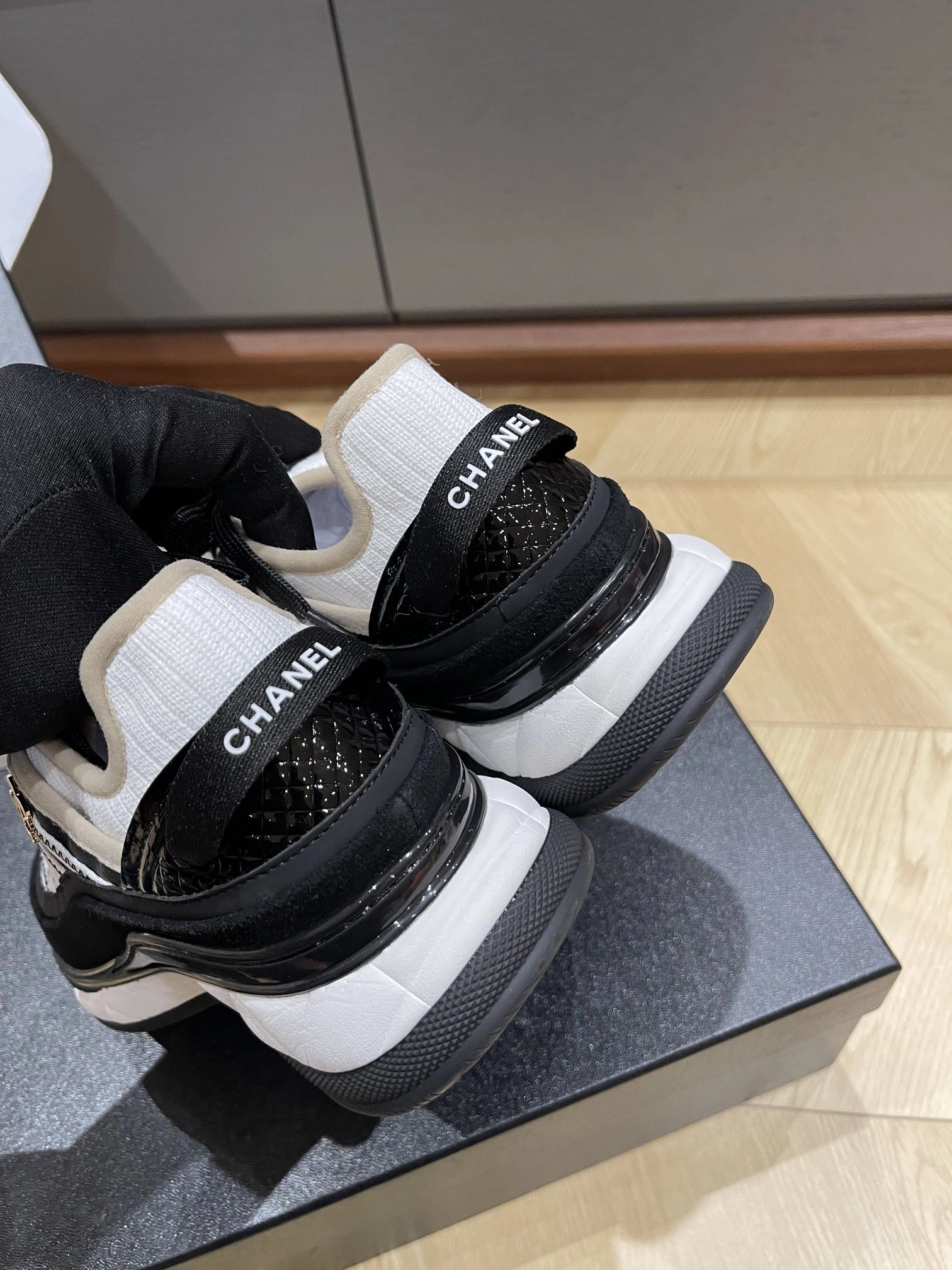 COCO-- 3h1958 G46260 B19209 NACVW Calfskin item:E-X003L1116B