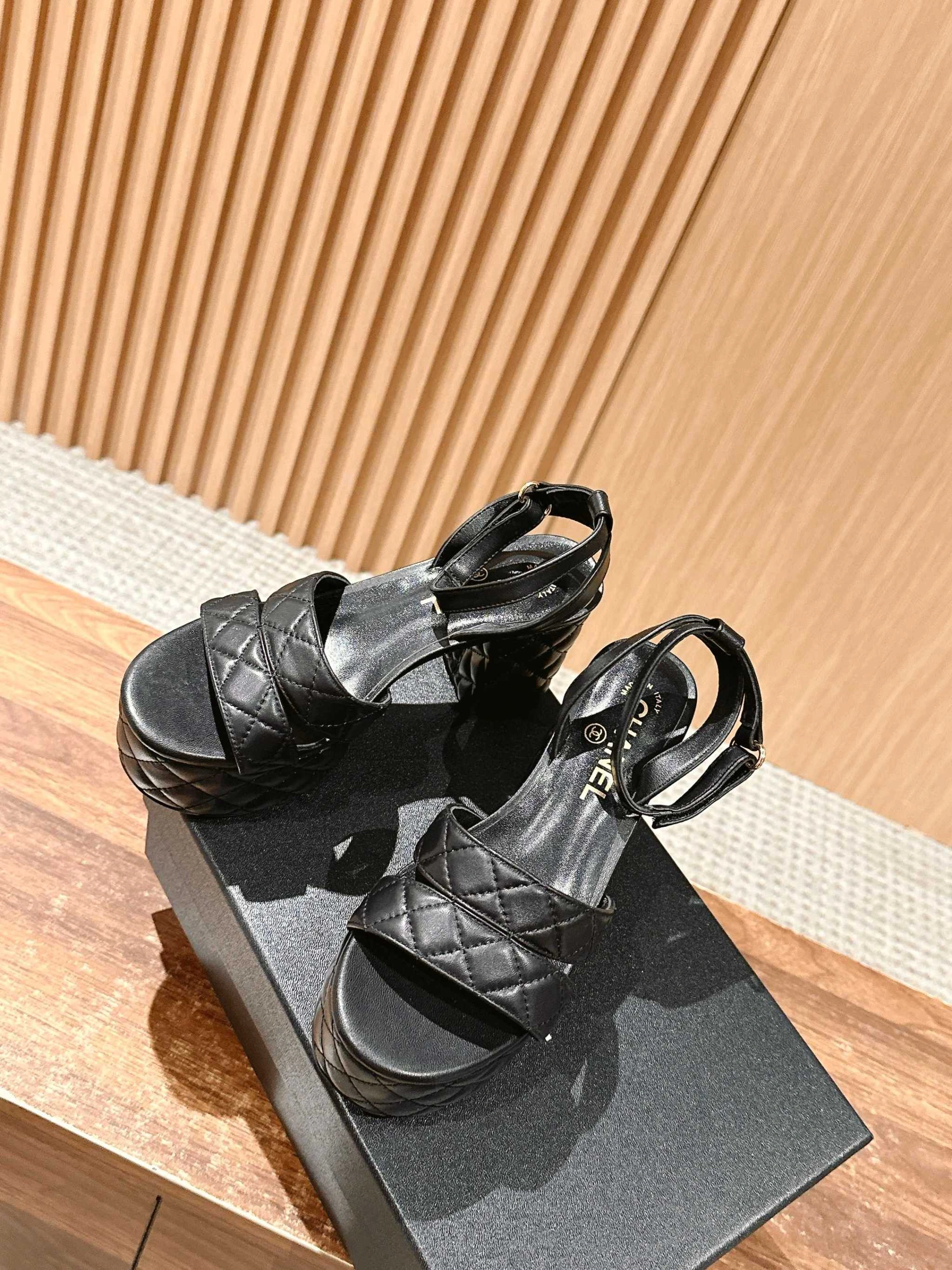 COCO-- 3h1958 G46427 X01000 94305 sheepskin Heel height：9CM item:E-X230F2611