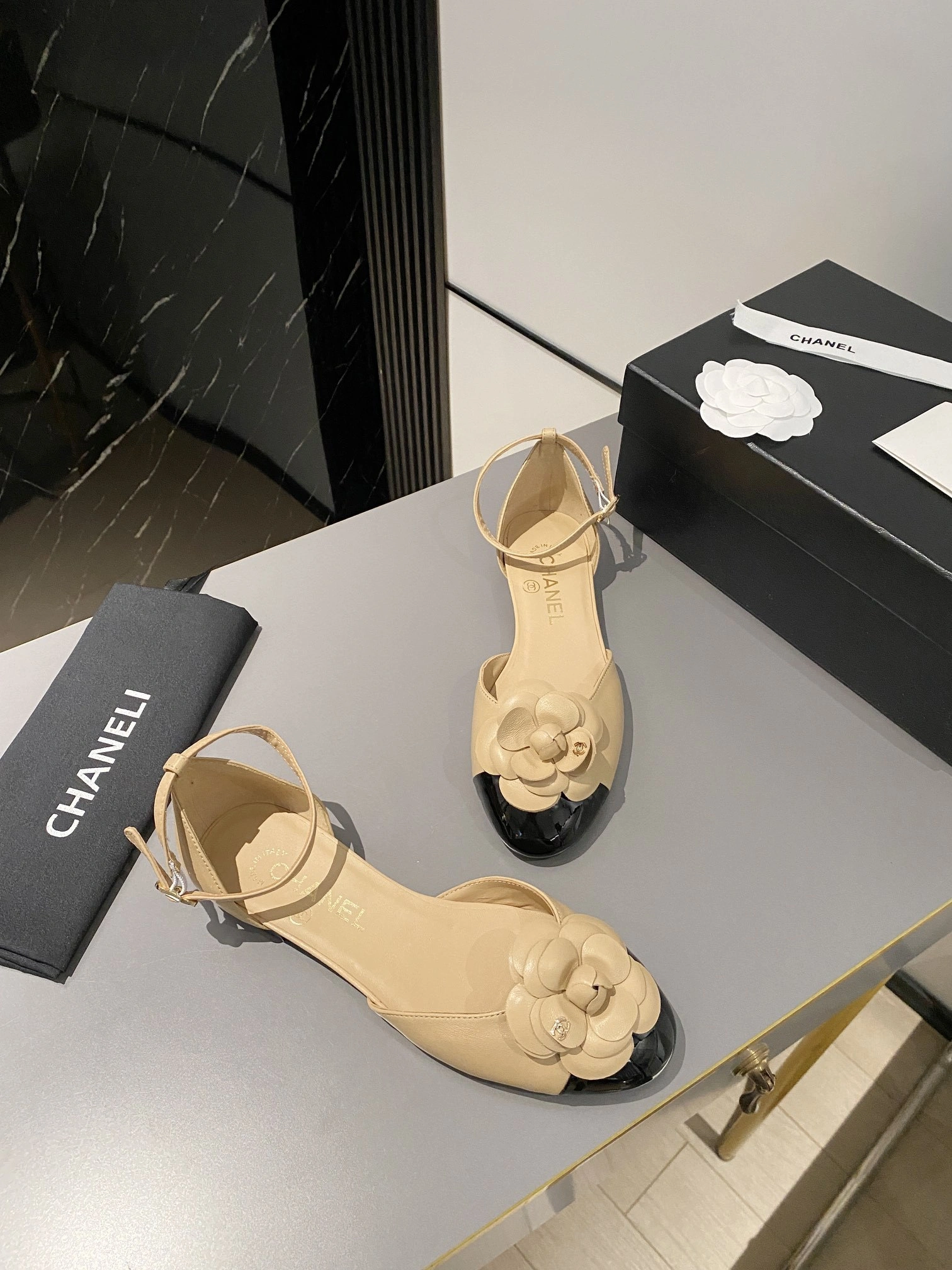 COCO-- 3h1958 sheepskin Heel height：1CM item:D-X000G0956