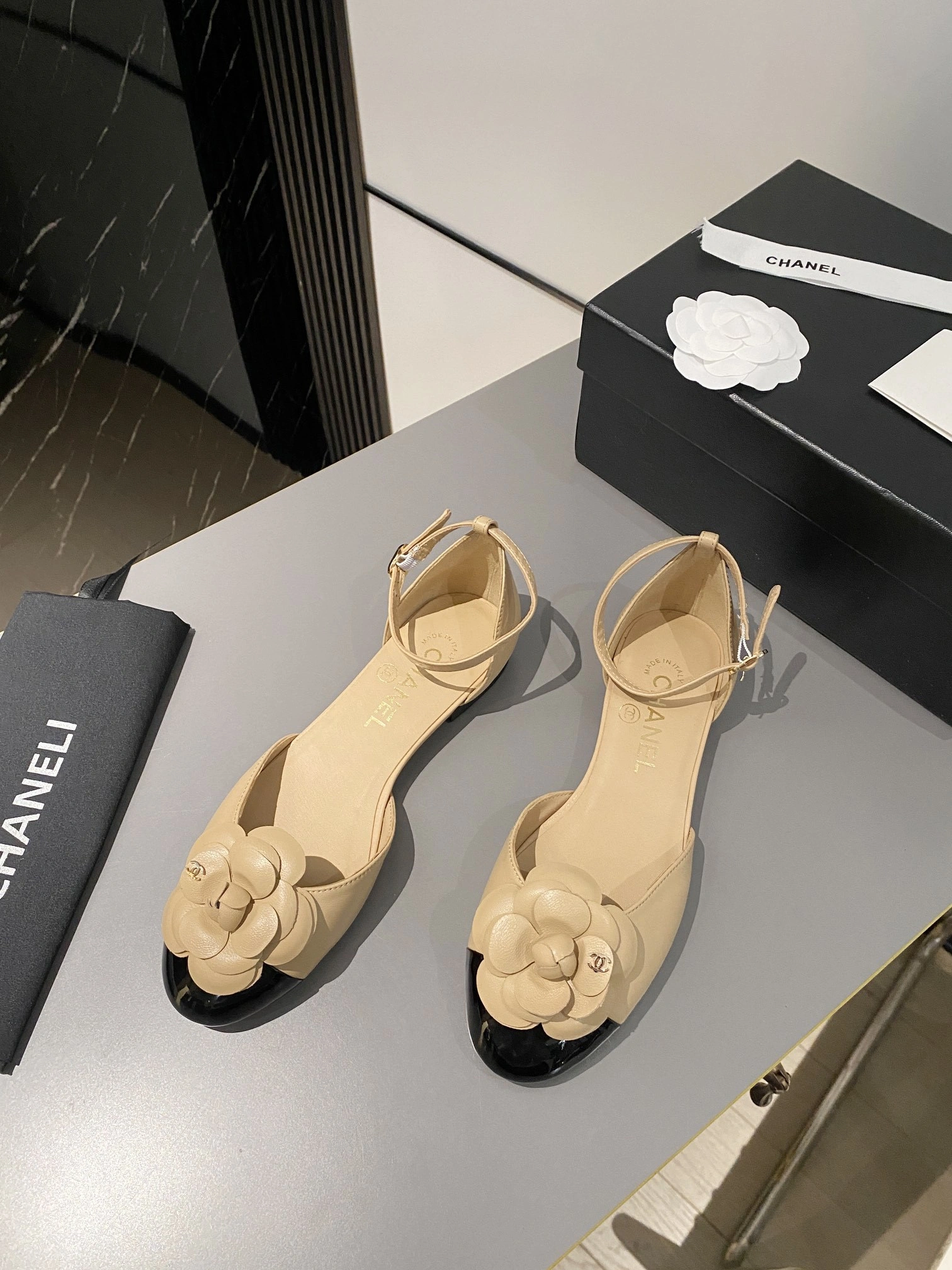 COCO-- 3h1958 sheepskin Heel height：1CM item:D-X000G0956