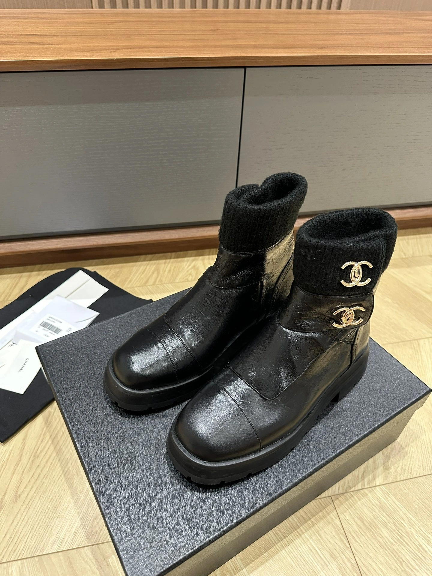 COCO-- 3h1958 sheepskin item:E-X003J2916T