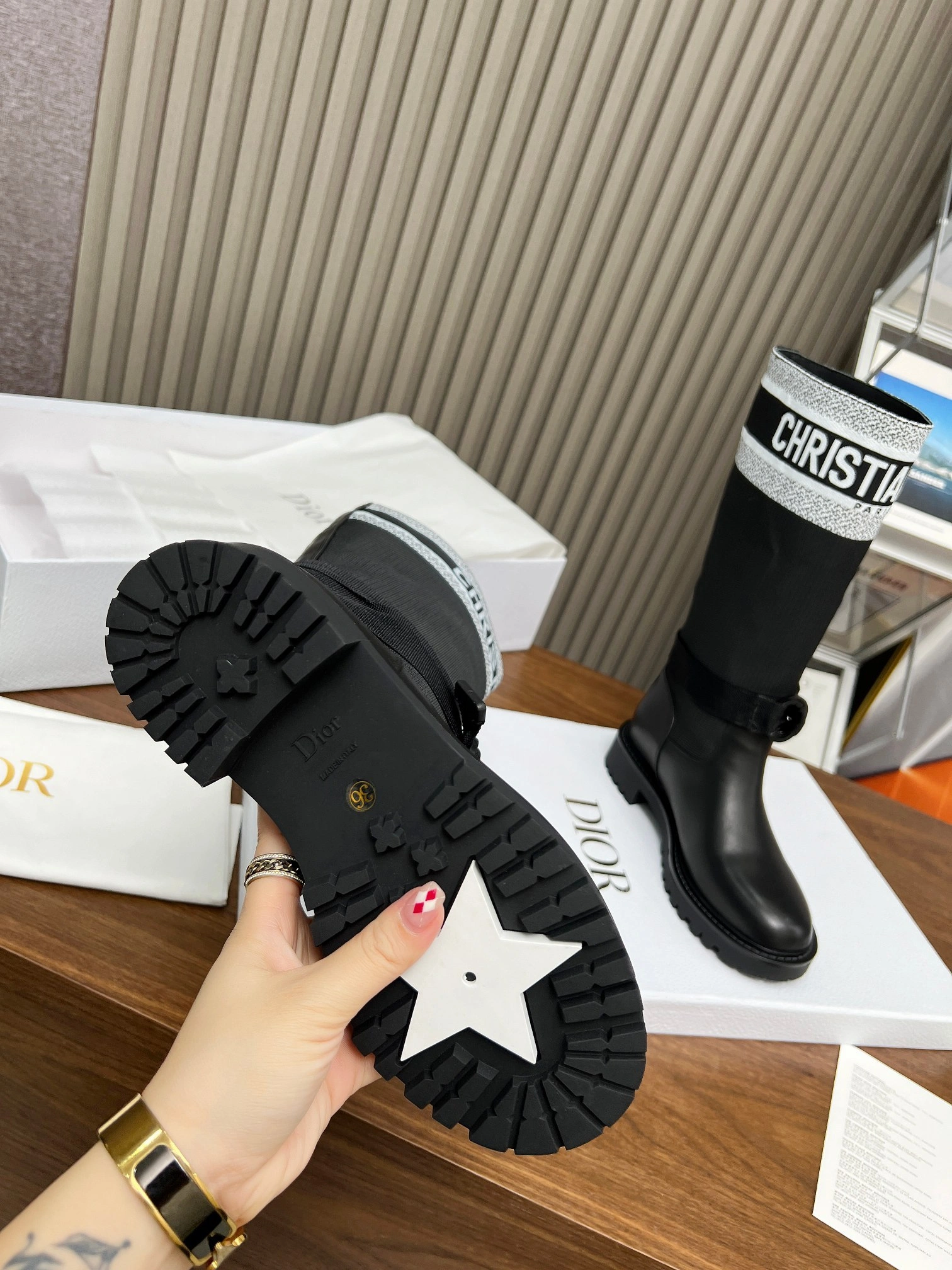 COCO-- 4ior KCI611SCN_S52X Calfskin Heel height：3CM item:E-X555A1005