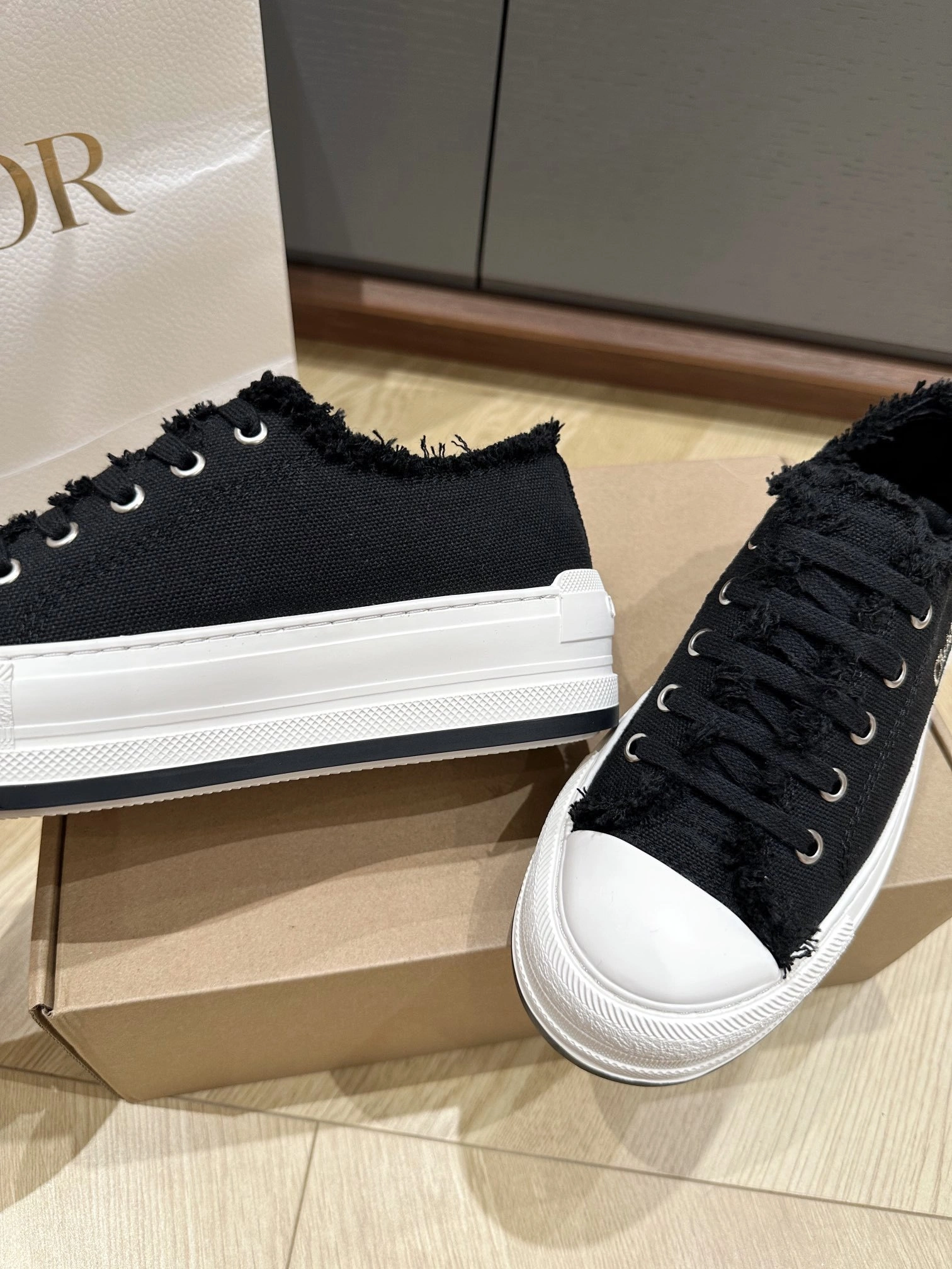 COCO-- 4ior KCK412CVY_S900 sheepskin embroidery item:D-X03E2116