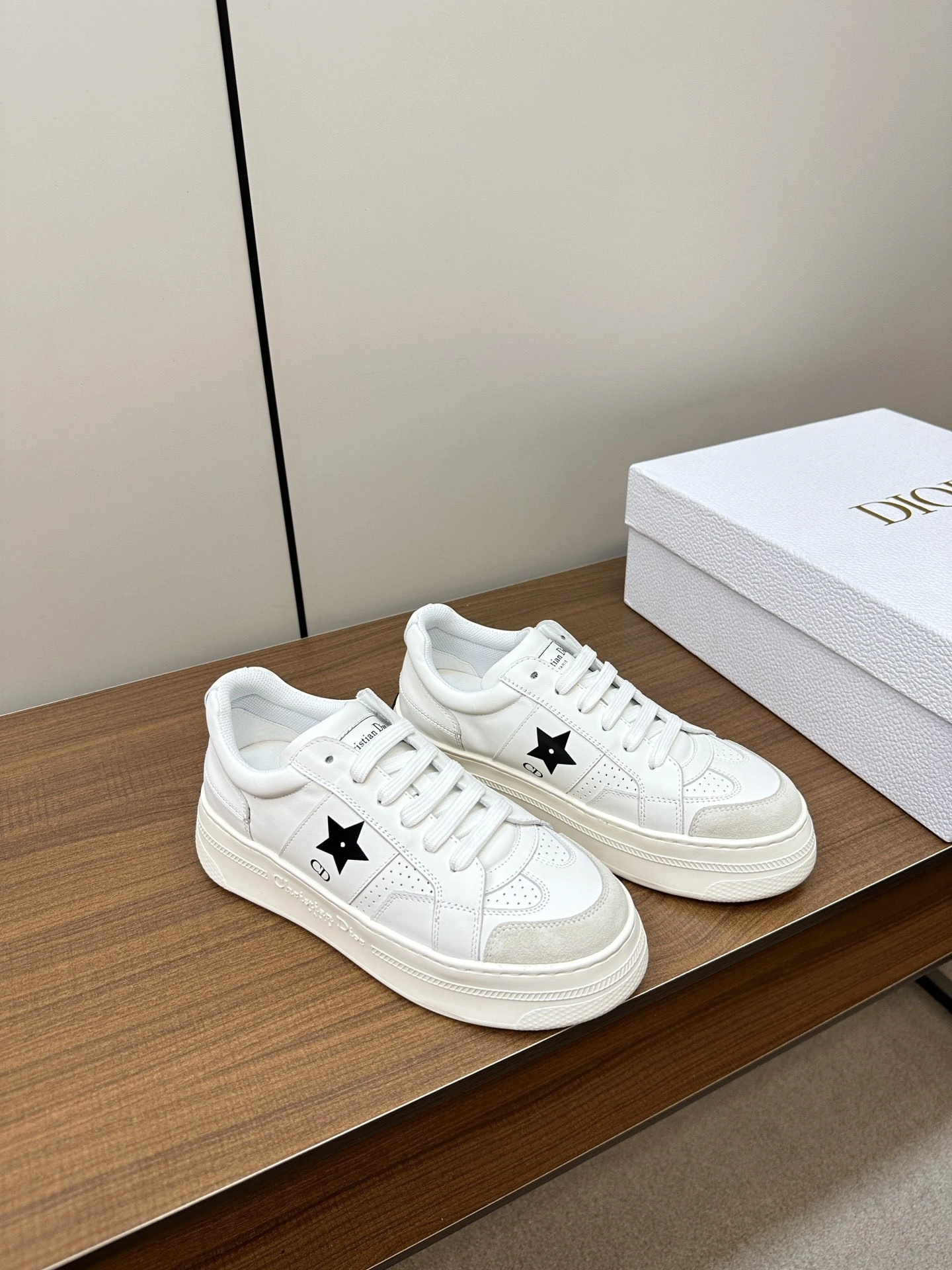 COCO-- 4ior KCK413CLD_S19W Star cowhide Thick soles：4CM item:D-X062L1006