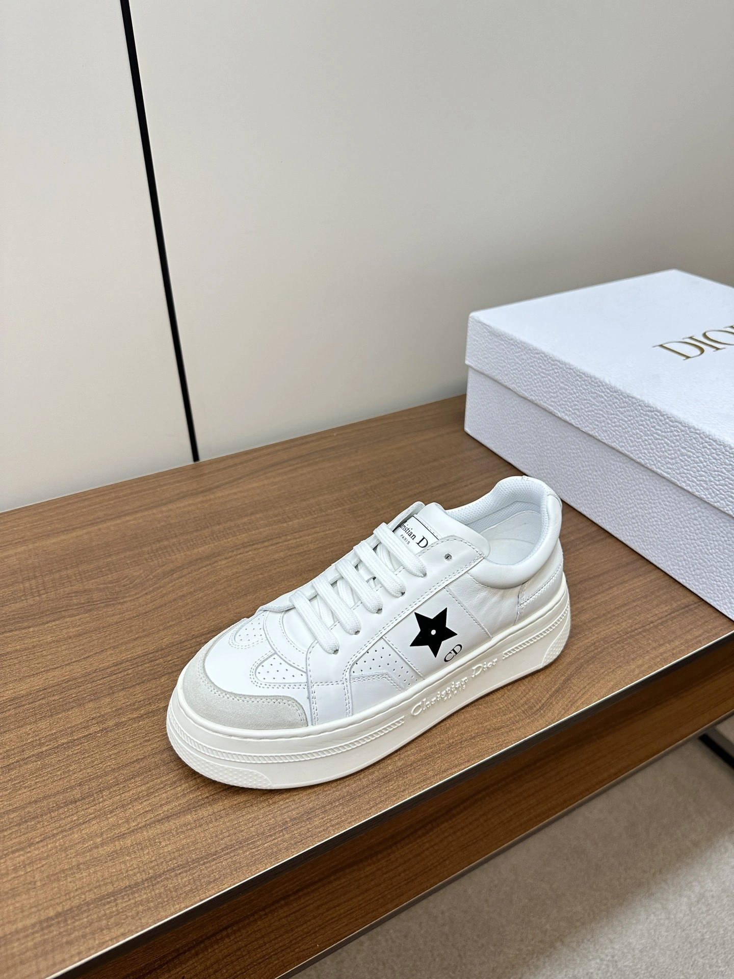 COCO-- 4ior KCK413CLD_S19W Star cowhide Thick soles：4CM item:D-X062L1006