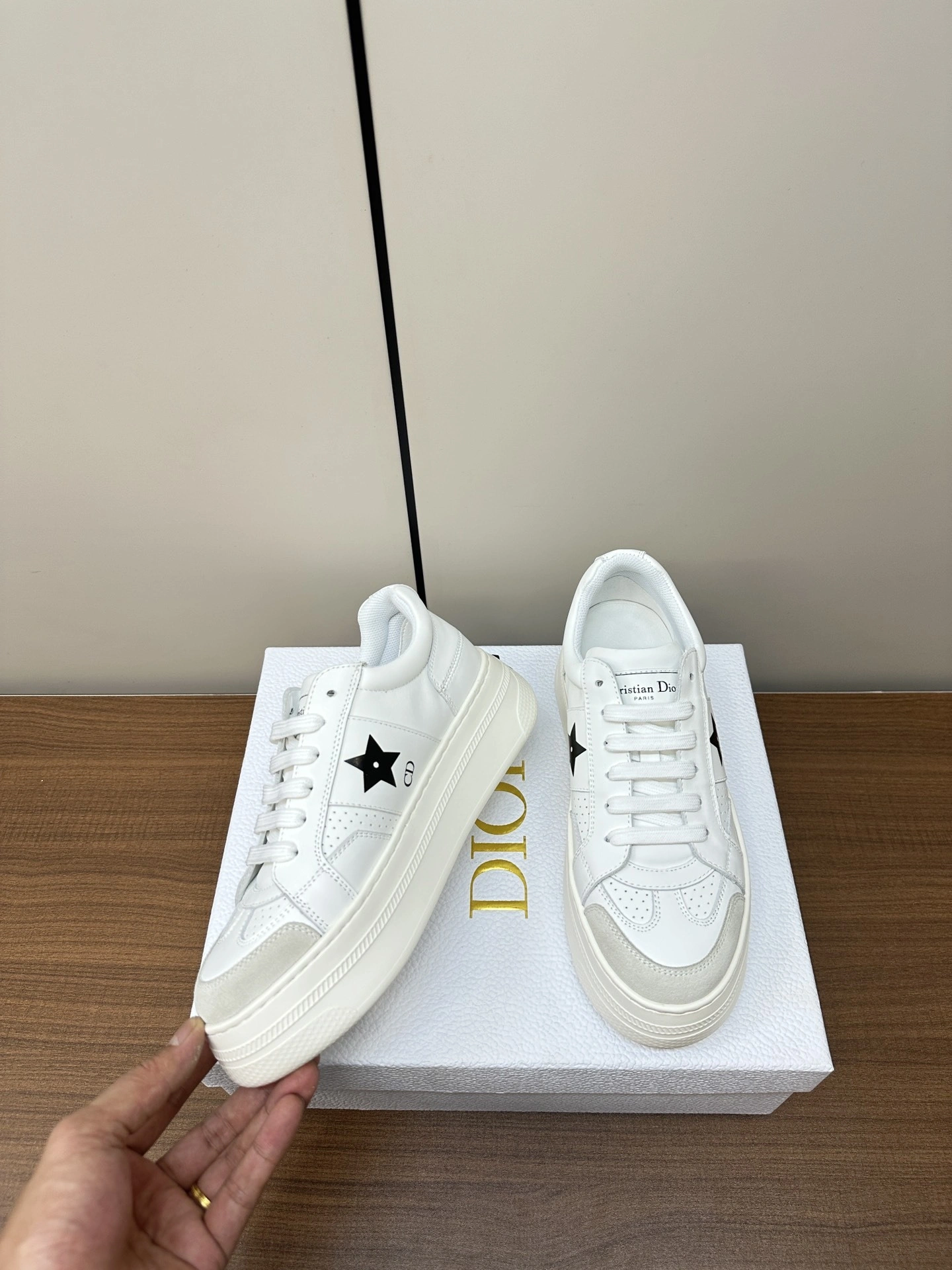 COCO-- 4ior KCK413CLD_S19W Star cowhide Thick soles：4CM item:D-X062L1006