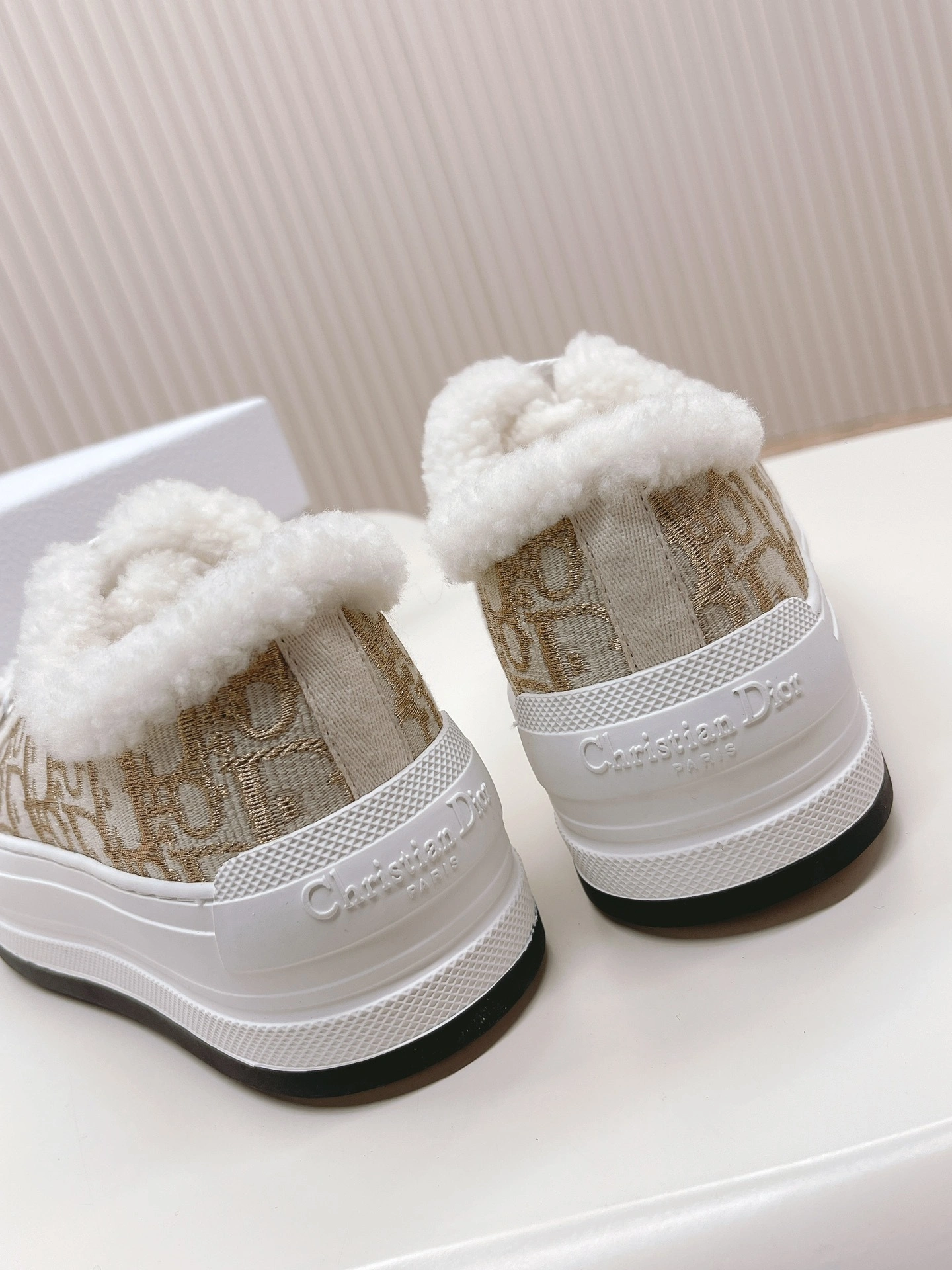 COCO-- 4ior KCK428OBS_S06U embroidery wool item:E-X047K1227