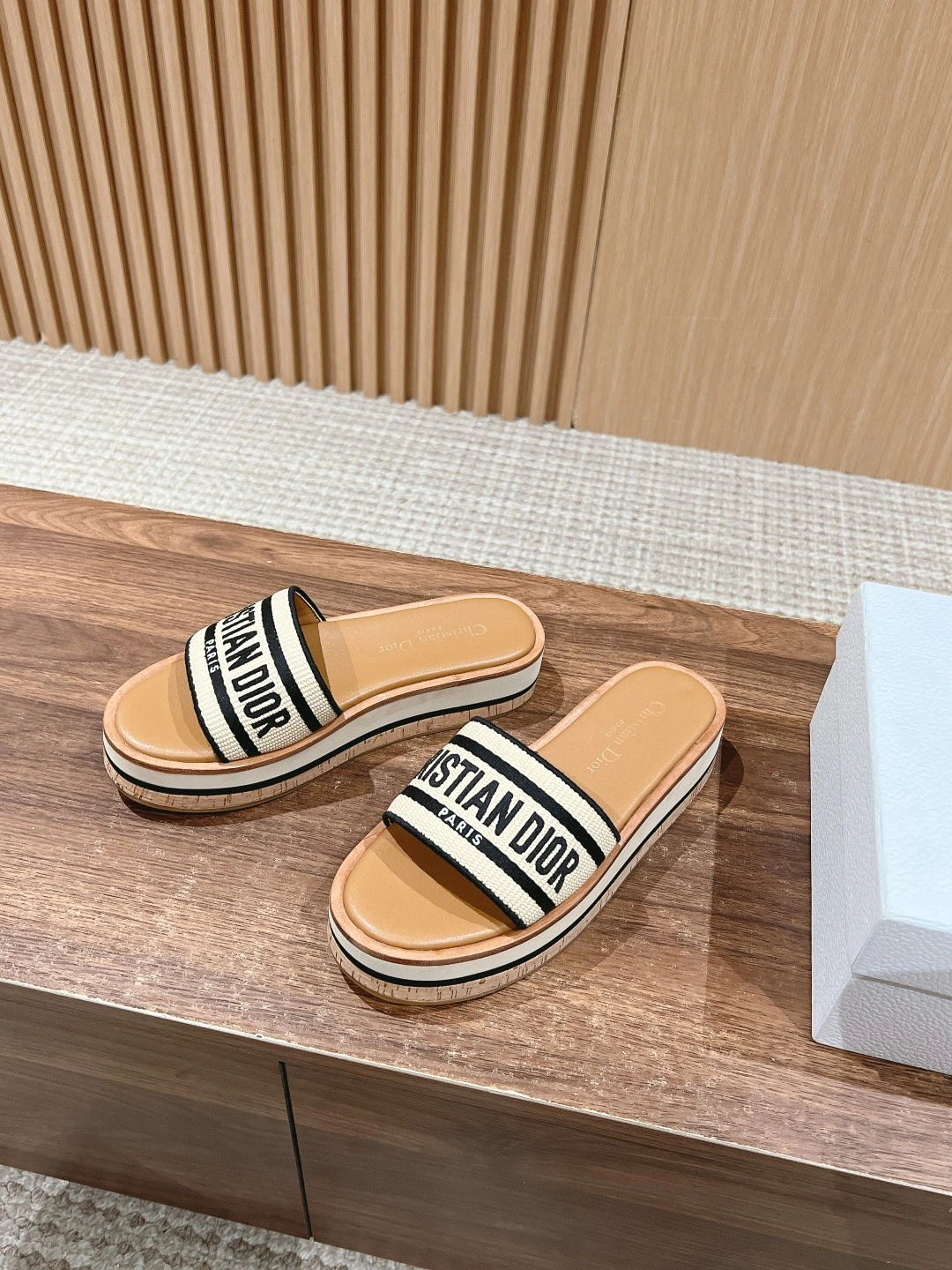 COCO-- 4ior KCO052ECJ_S900 cowhide Thick soles：4CM item:D-X158J2229