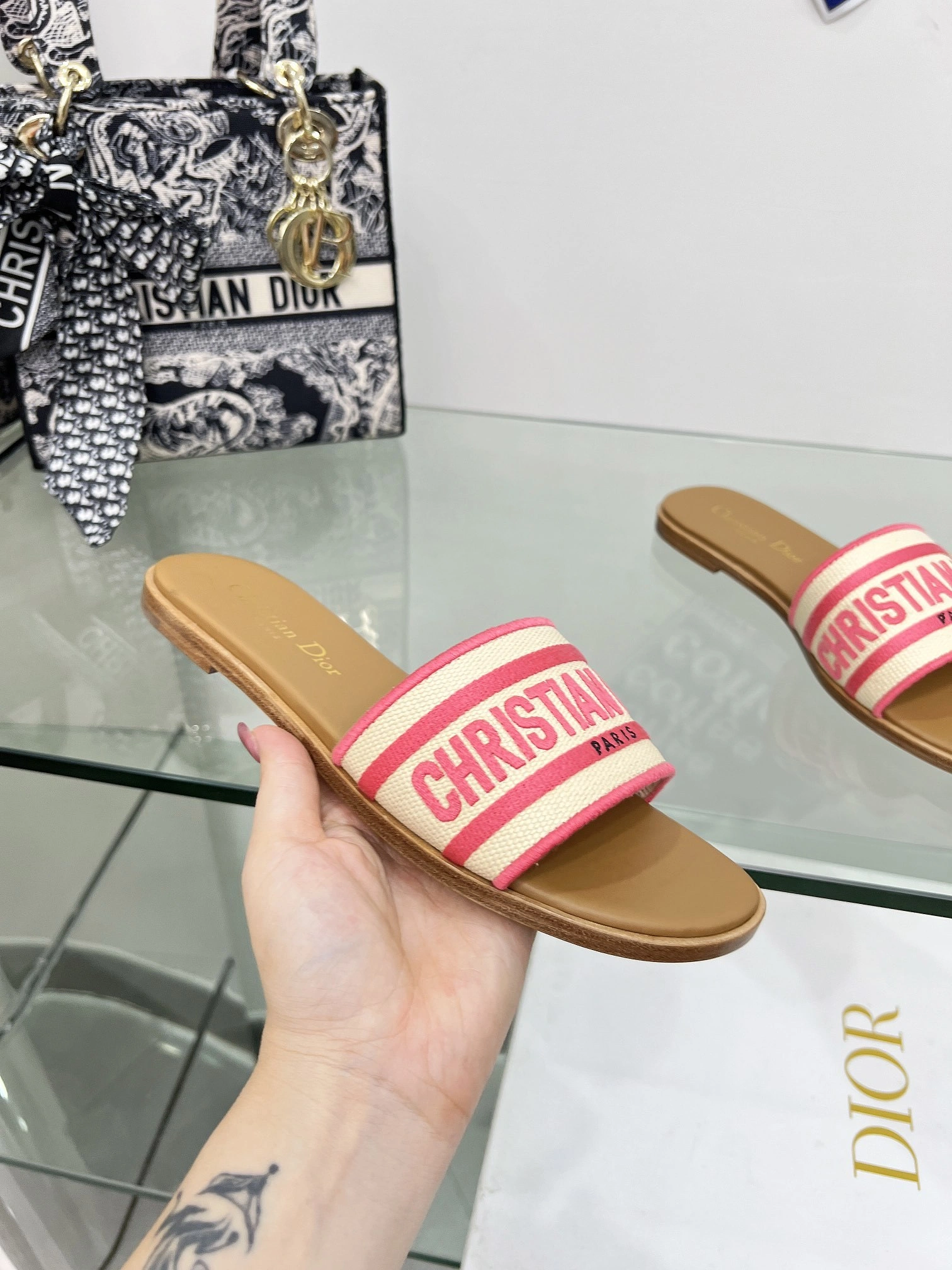 COCO-- 4ior KCO062ECJ_S73P Dway Heel height：1CM Calfskin item:D-X158J2226