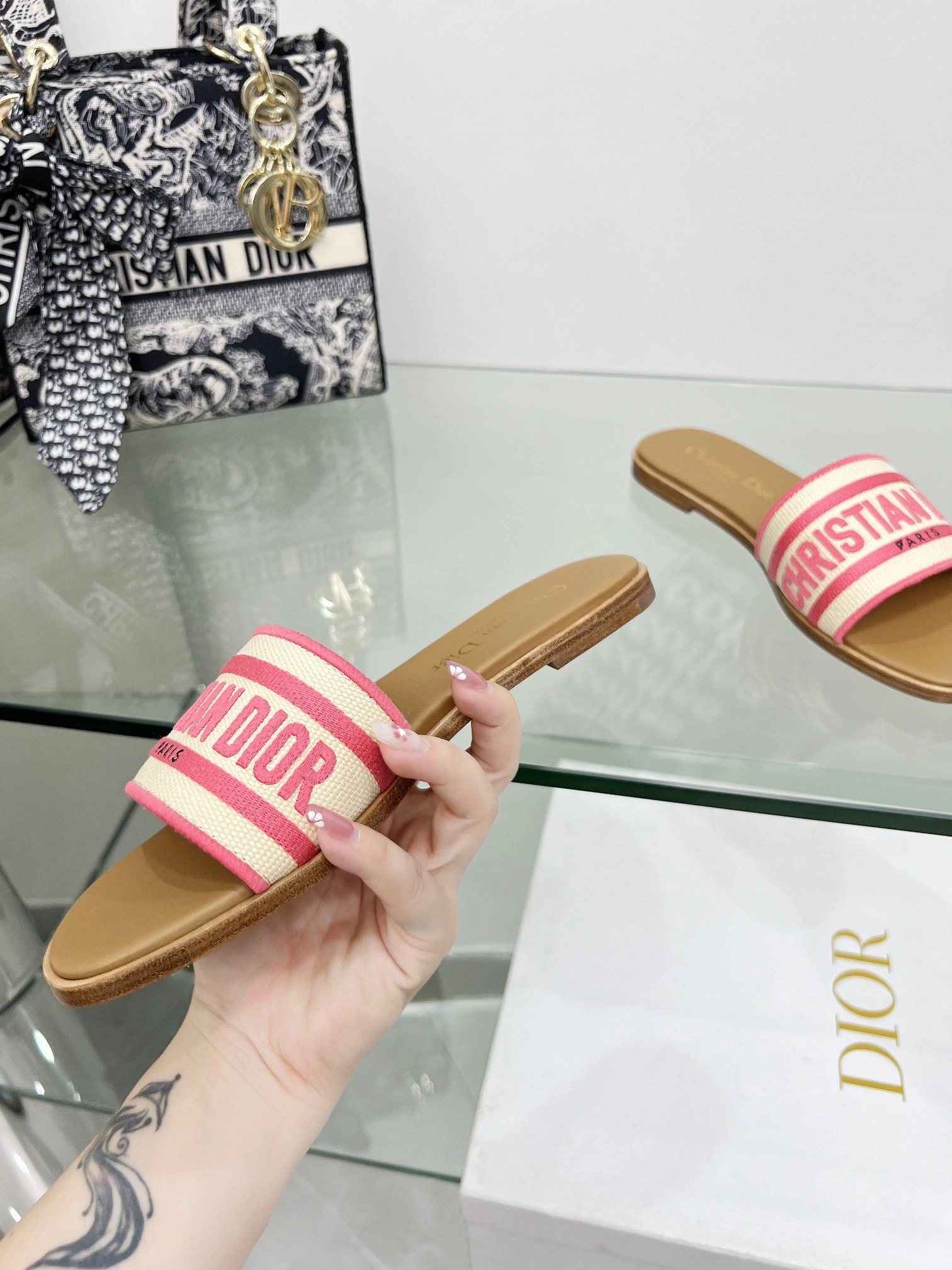 COCO-- 4ior KCO062ECJ_S73P Dway Heel height：1CM Calfskin item:D-X158J2226