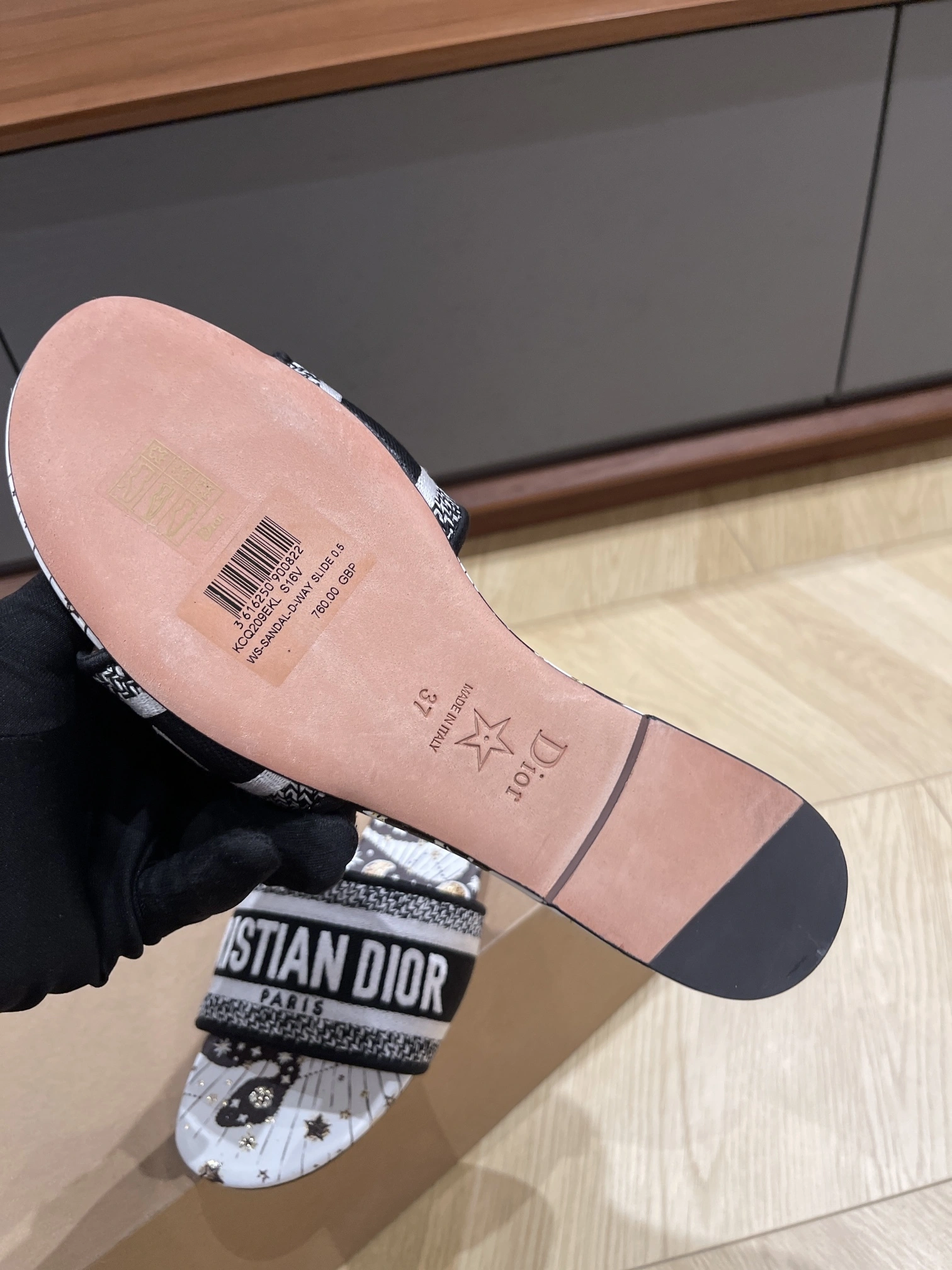 COCO-- 4ior KCQ209CNY_S09X embroidery item:E-XW03F0611