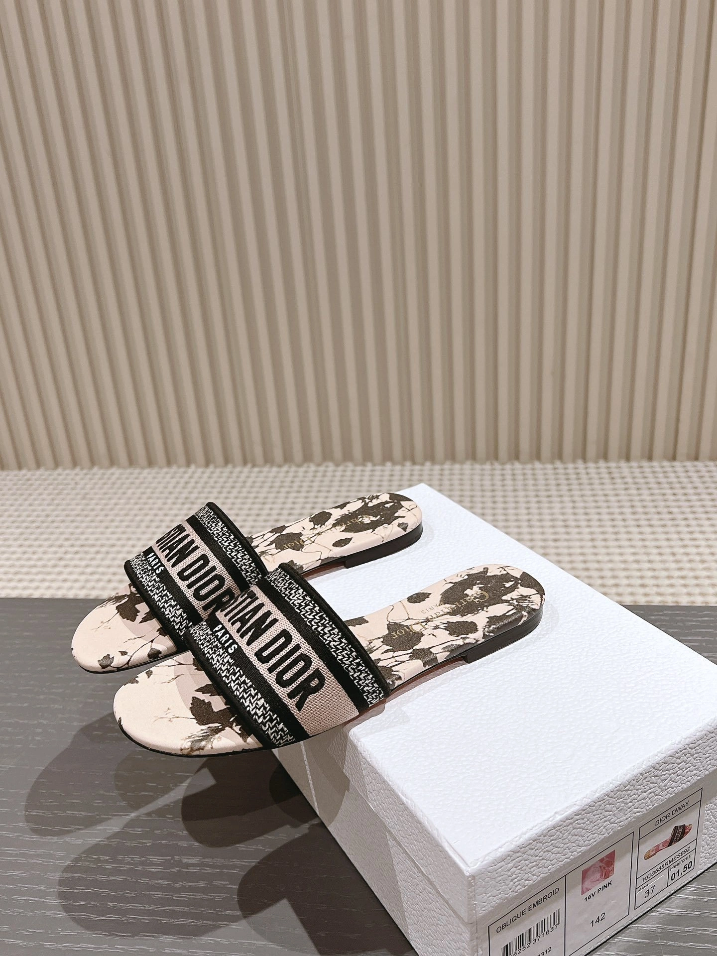 COCO-- 4ior KCQ209FMR_S44X sheepskin item:D-X000J1520
