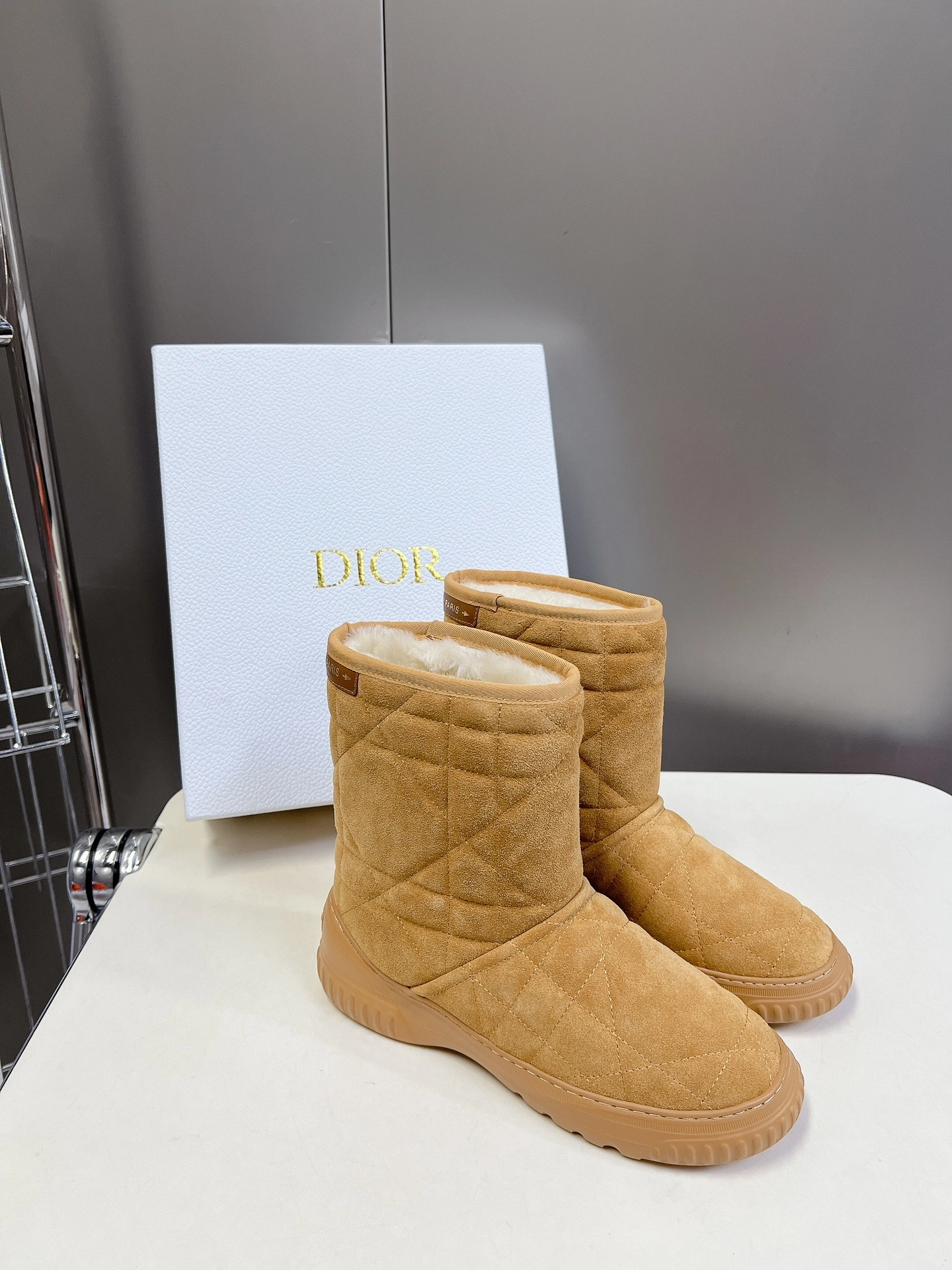 COCO-- 4ior KCT076CSI_S43M Chez Moi wool sheepskin item:E-X158A0999