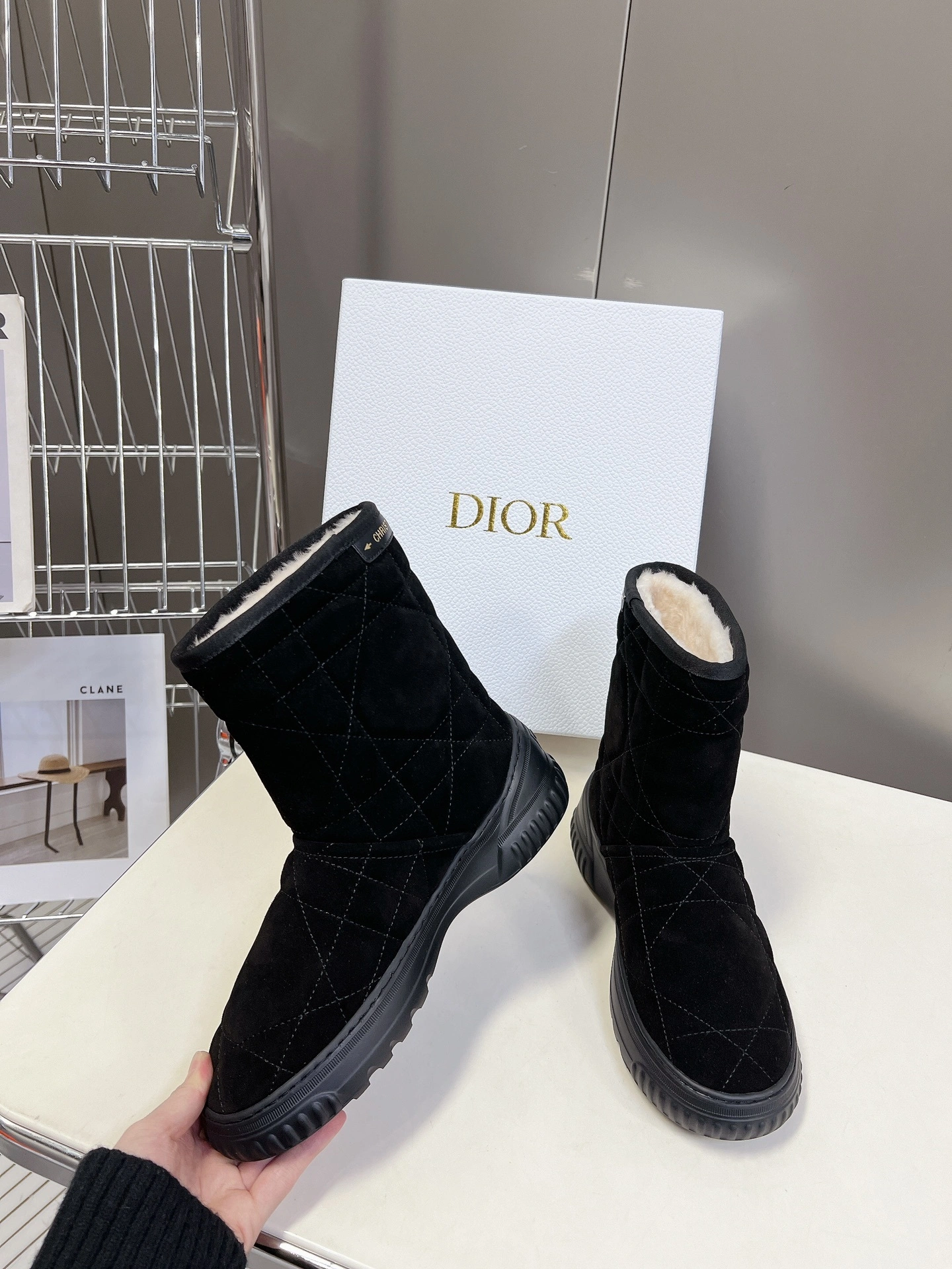 COCO-- 4ior KCT076CSI_S900 Chez Moi wool sheepskin item:E-X158A1002