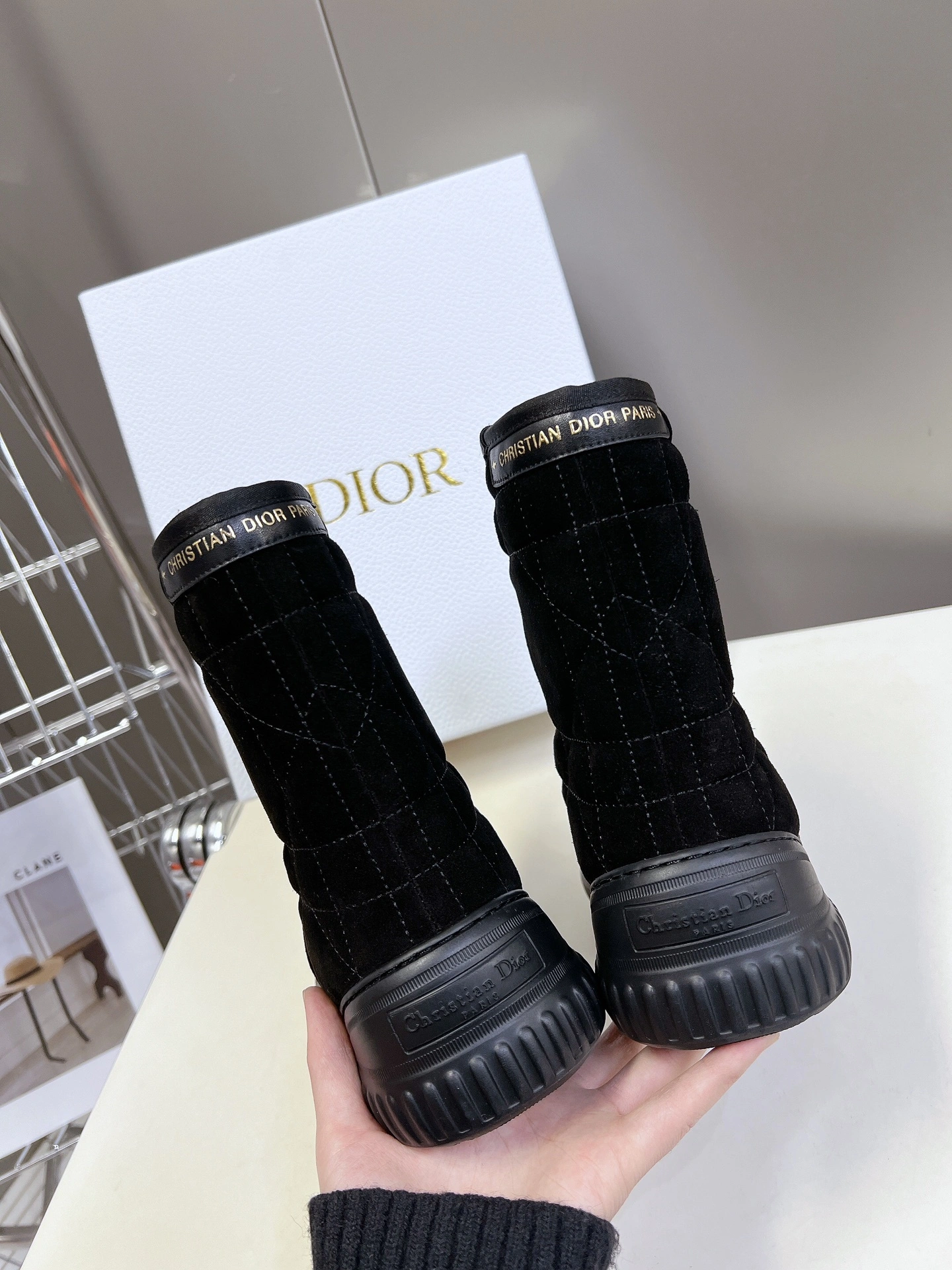 COCO-- 4ior KCT076CSI_S900 Chez Moi wool sheepskin item:E-X158A1002