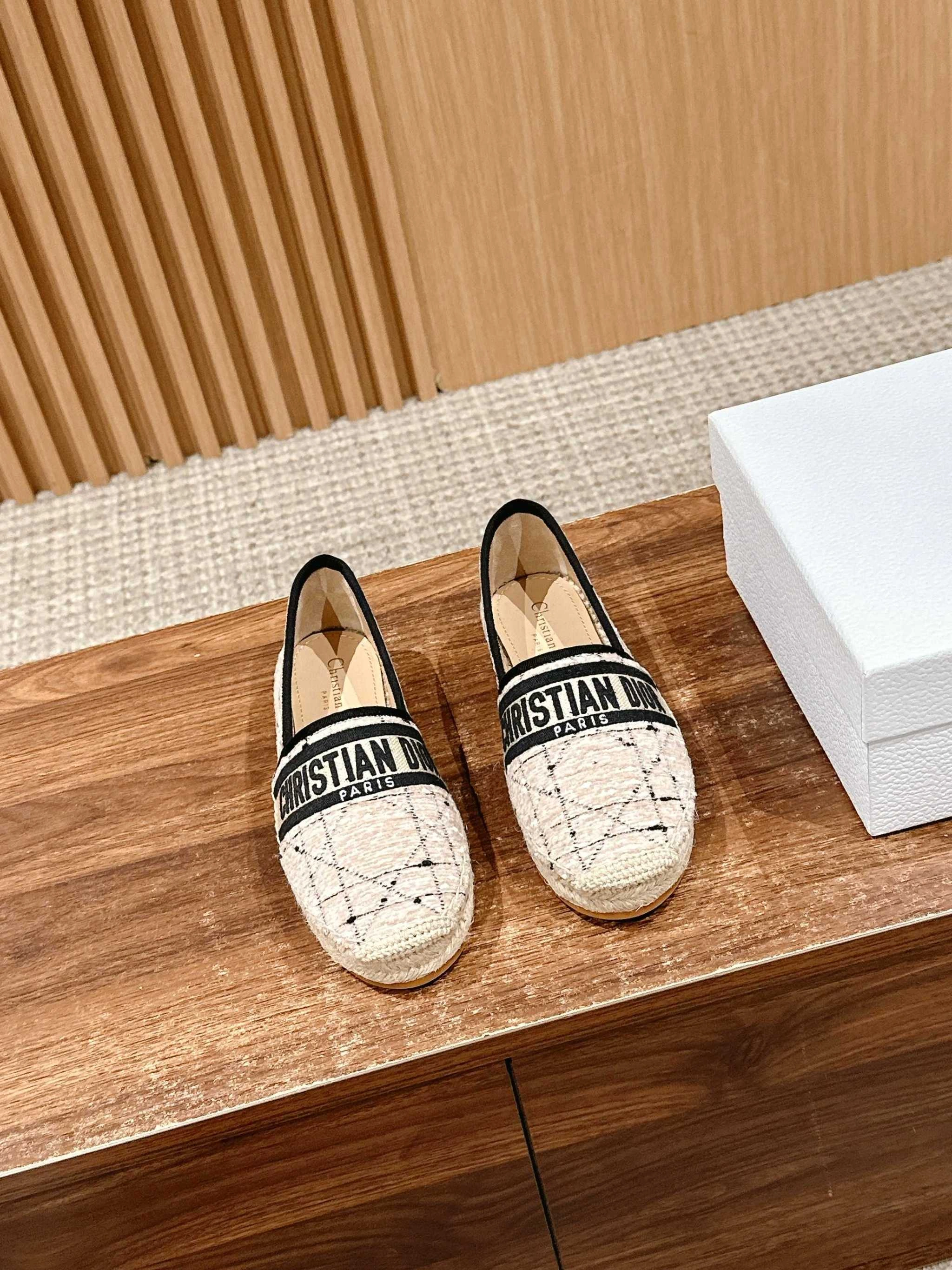 COCO-- 4ior KDB973CTW_S60U embroidery Dior Granville item:E-X230F1326