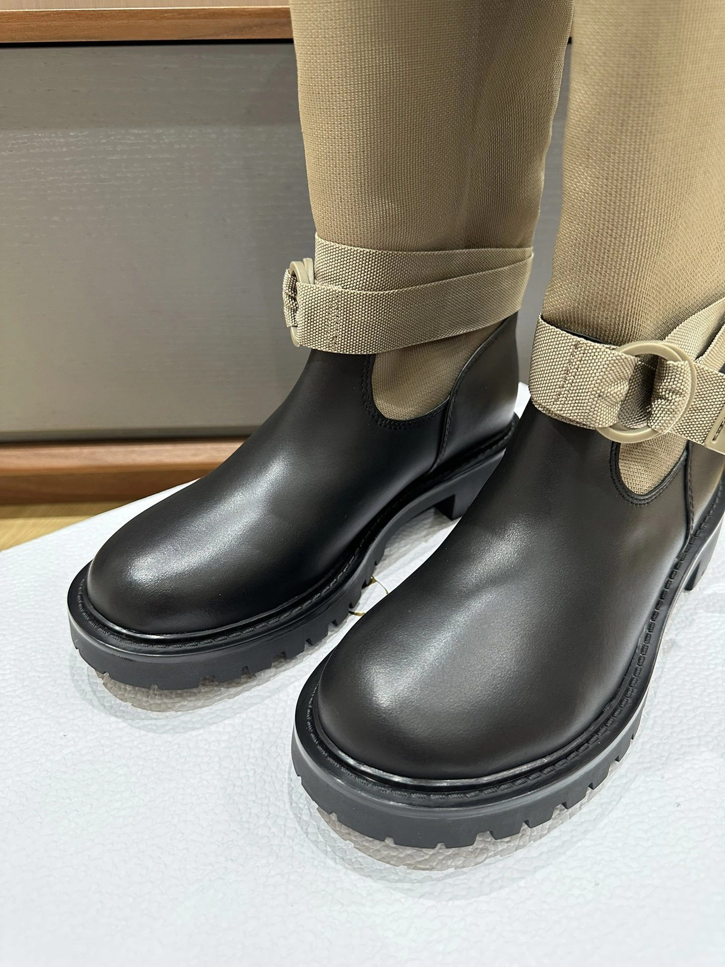 COCO-- 4ior KDI611SCN_S46X Calfskin D-Major item:E-X302H2321