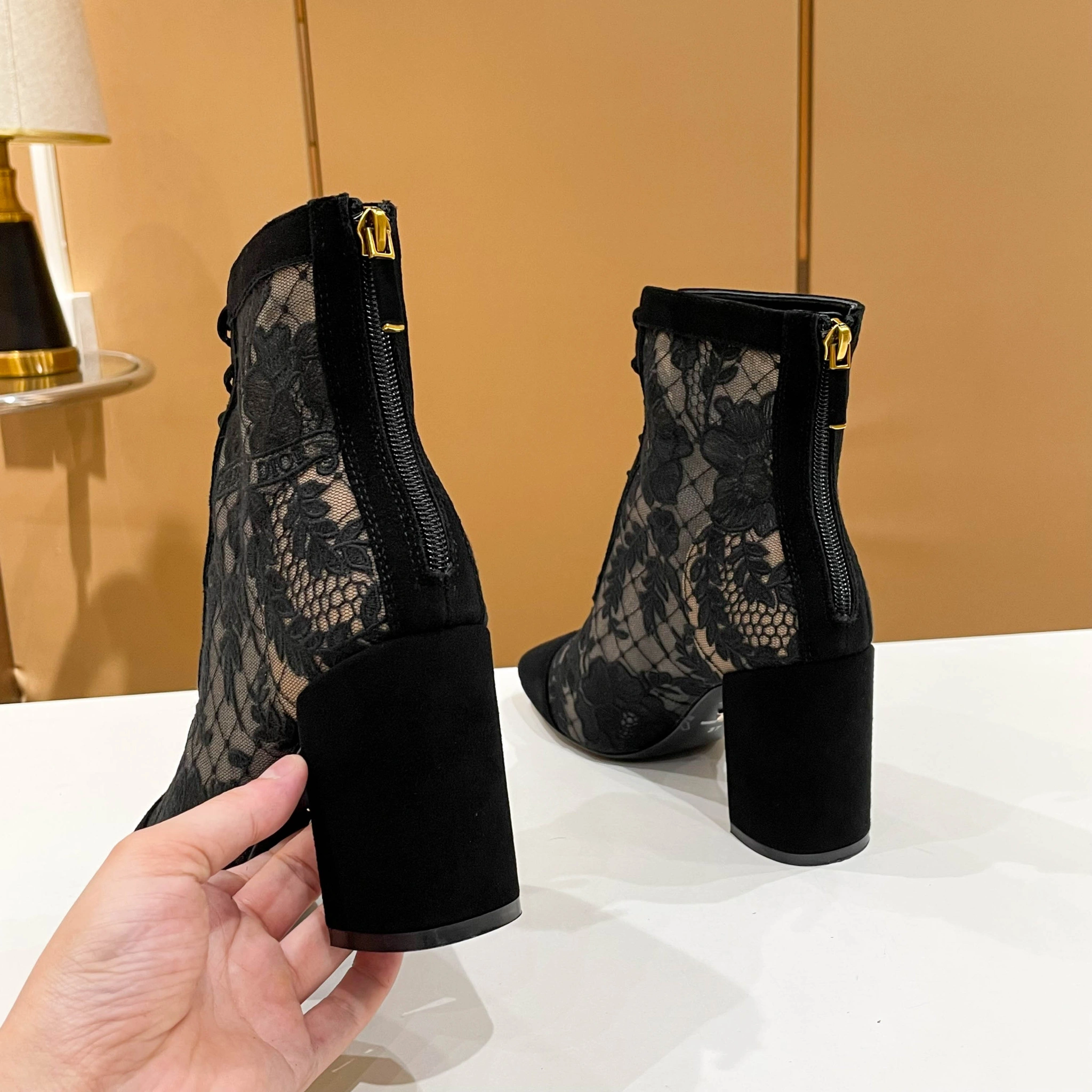 COCO-- 4ior KDI952ROY_S900 embroidery Naughtily-D Heel height：8cm item:E-X198H2311