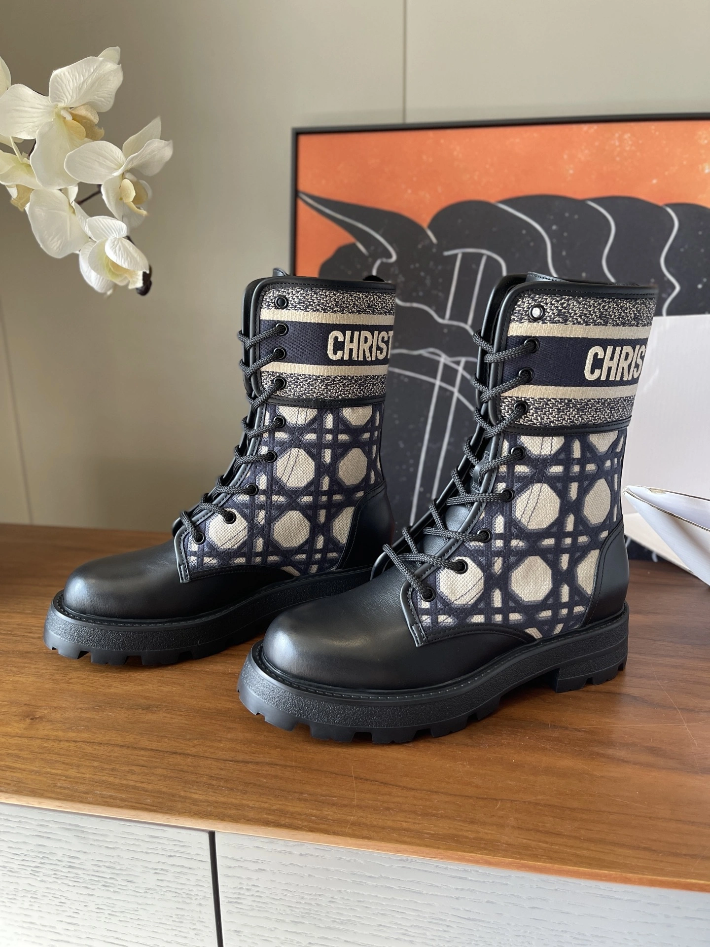 COCO-- 4ior KDI976CMY_S49X Calfskin embroidery item:E-X003L1208B