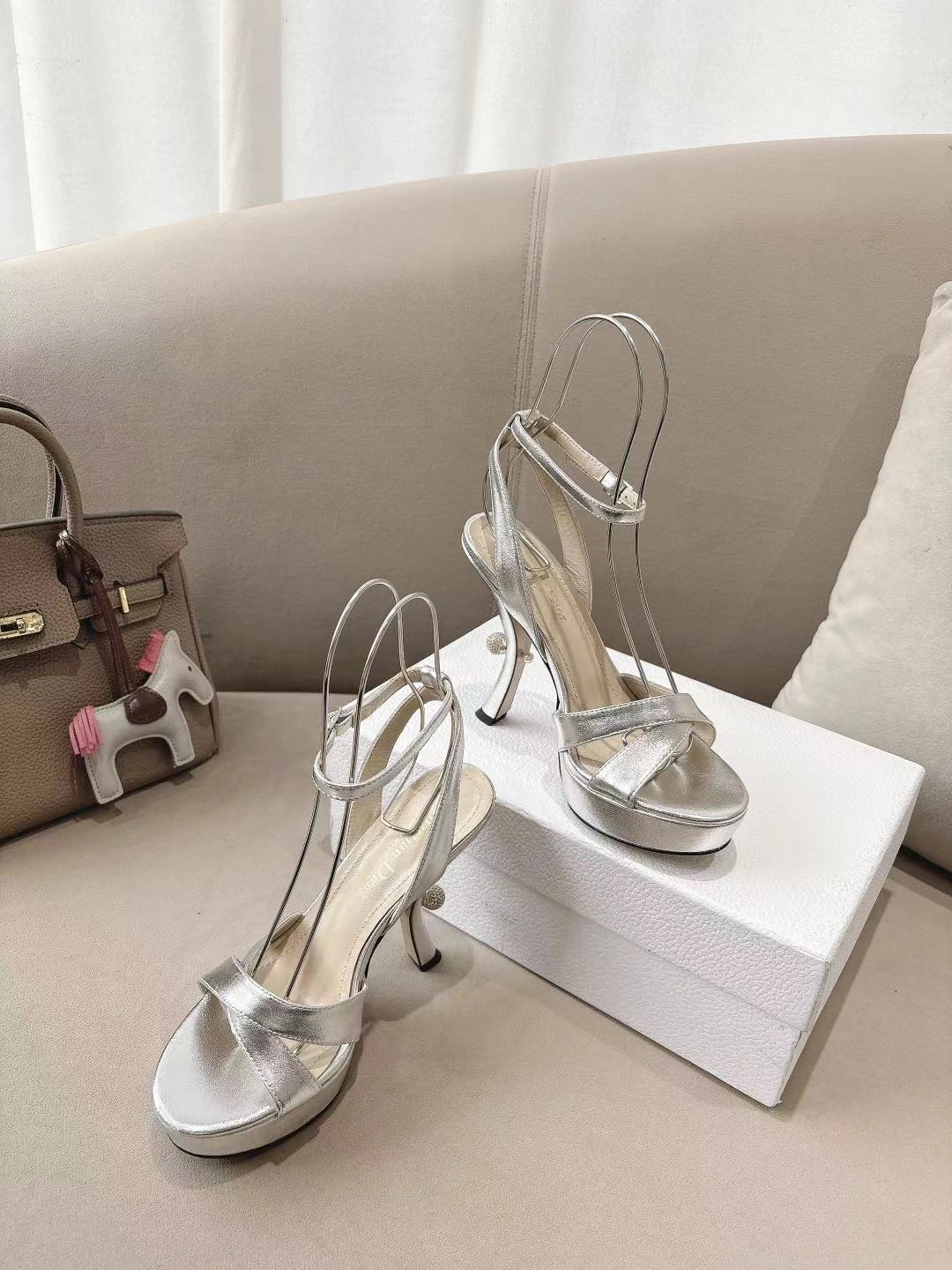 COCO-- 4ior KDO169LAM_S46K sheepskin Heel height：11CM item:E-X000H1623
